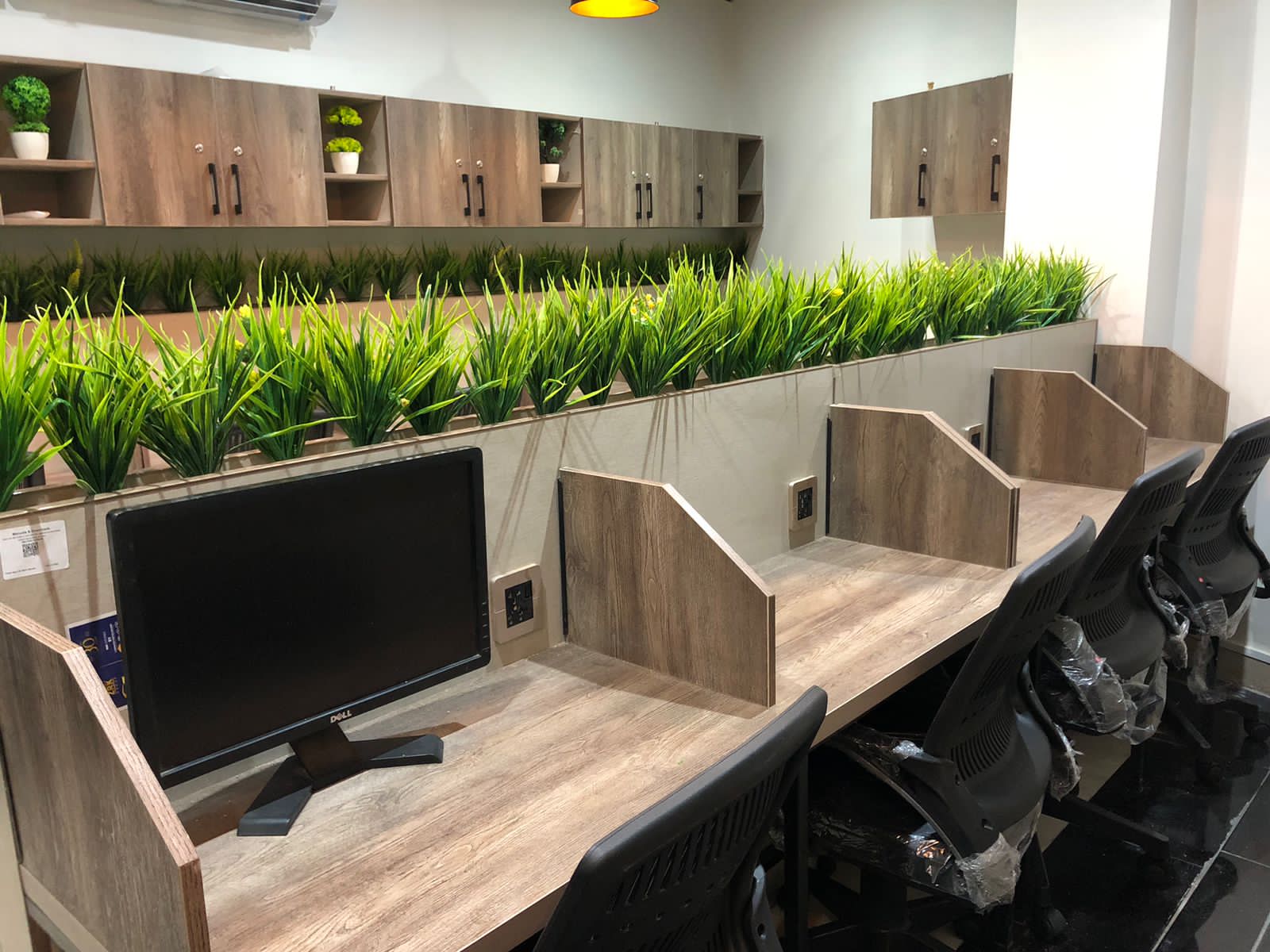 Silent Square image 4