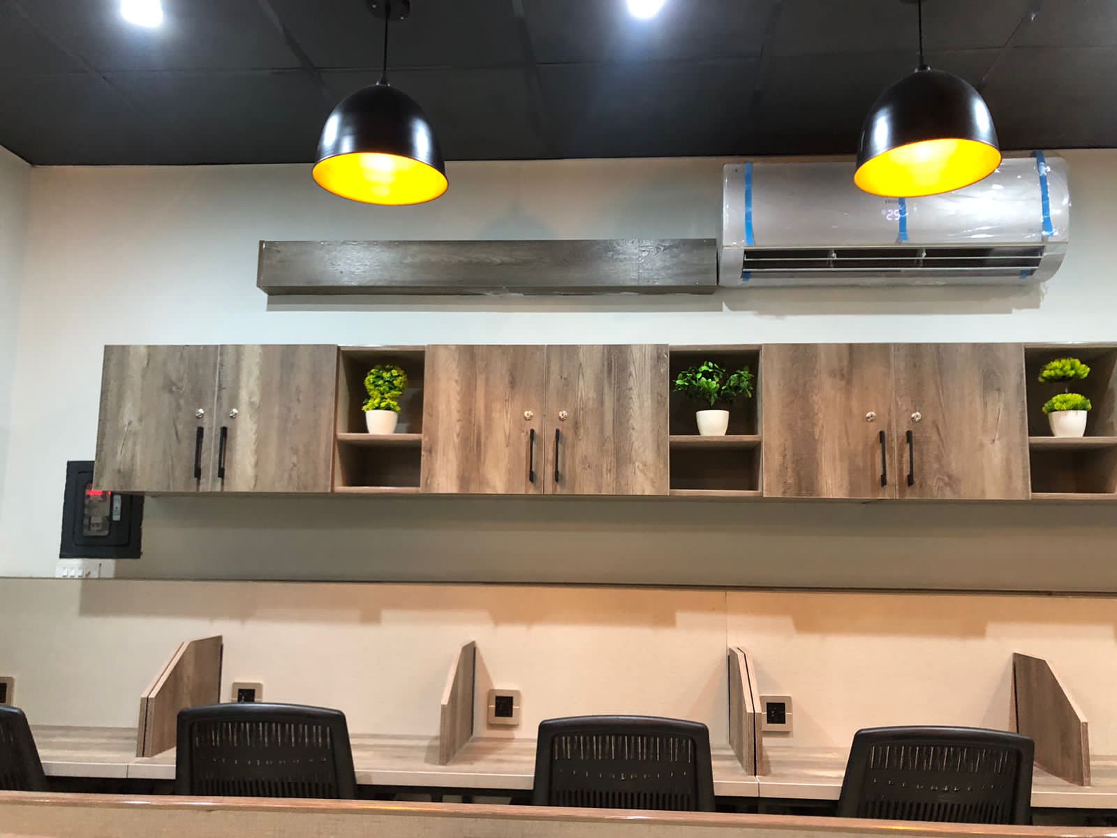 Silent Square image 3