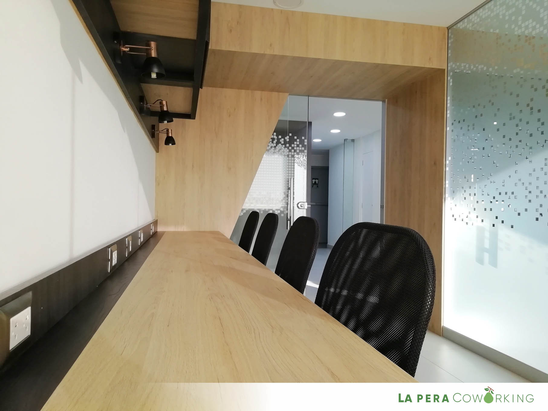 La Pera Coworking image 2