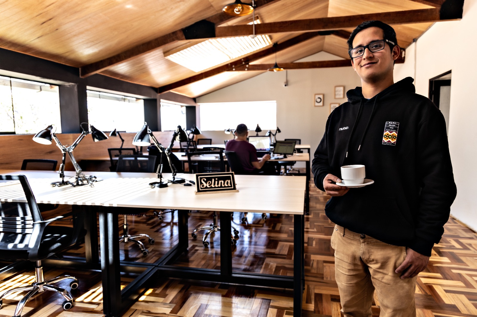 SELINA COWORK CUSCO SAPHI image 3