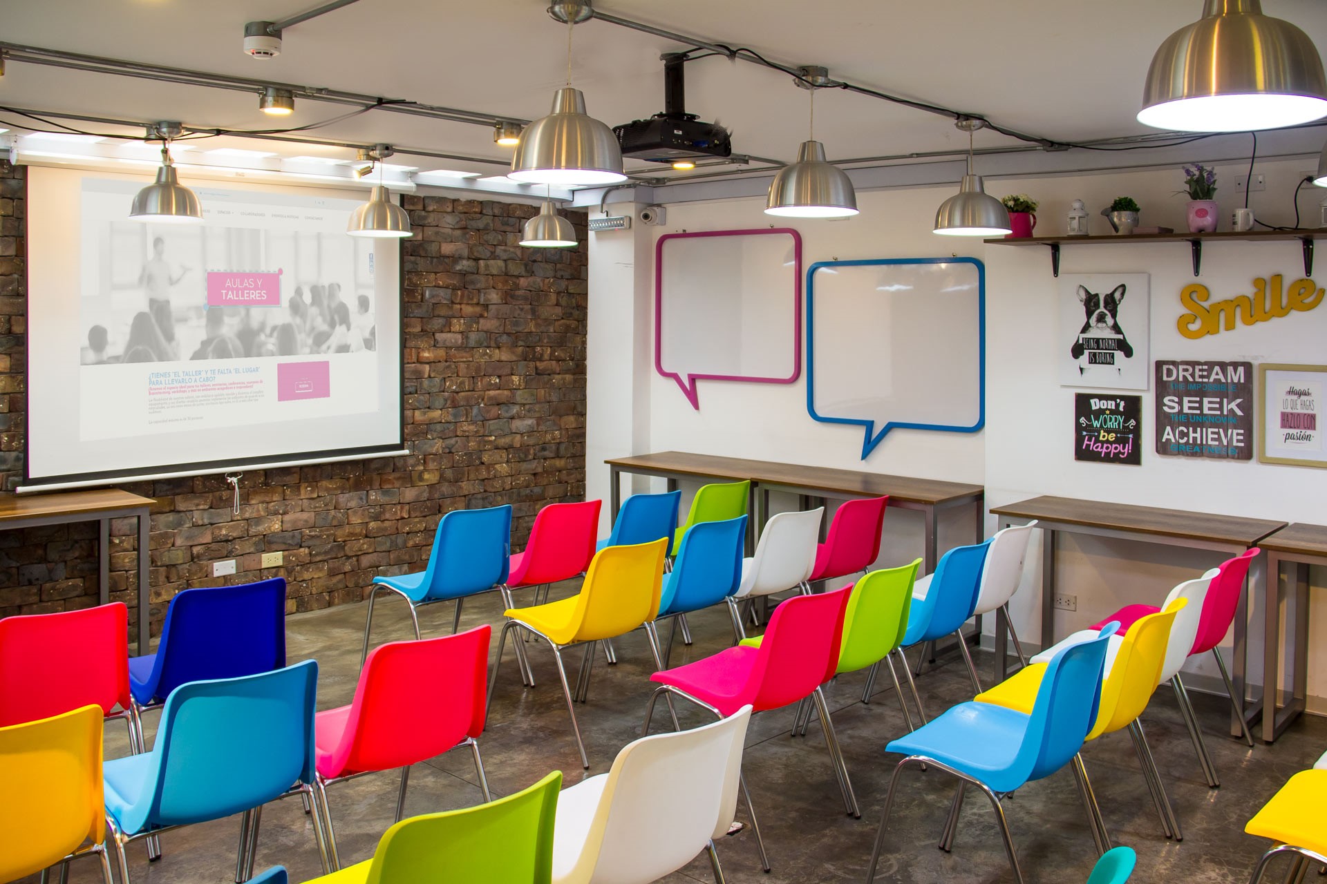 Co-Labora Coworking image 5