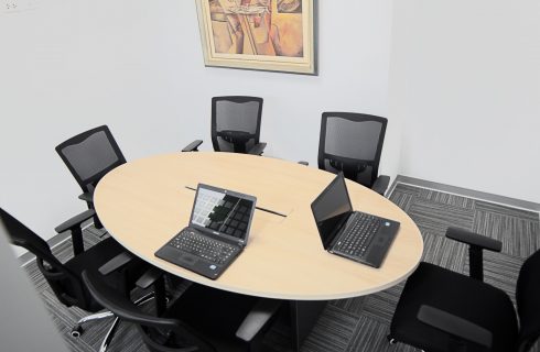 Staff Coworking image 2