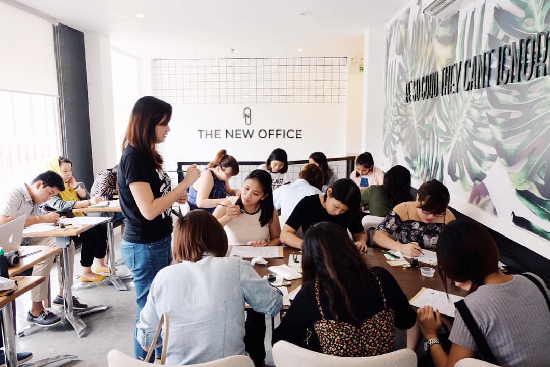 The New Office image 5