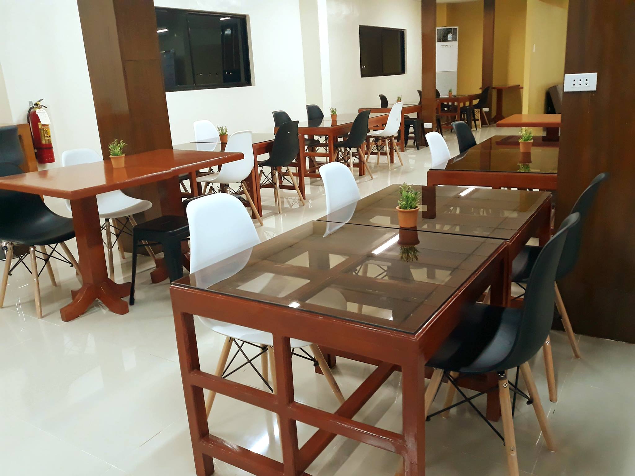 Dev Hub, Davao City Book Online Coworker