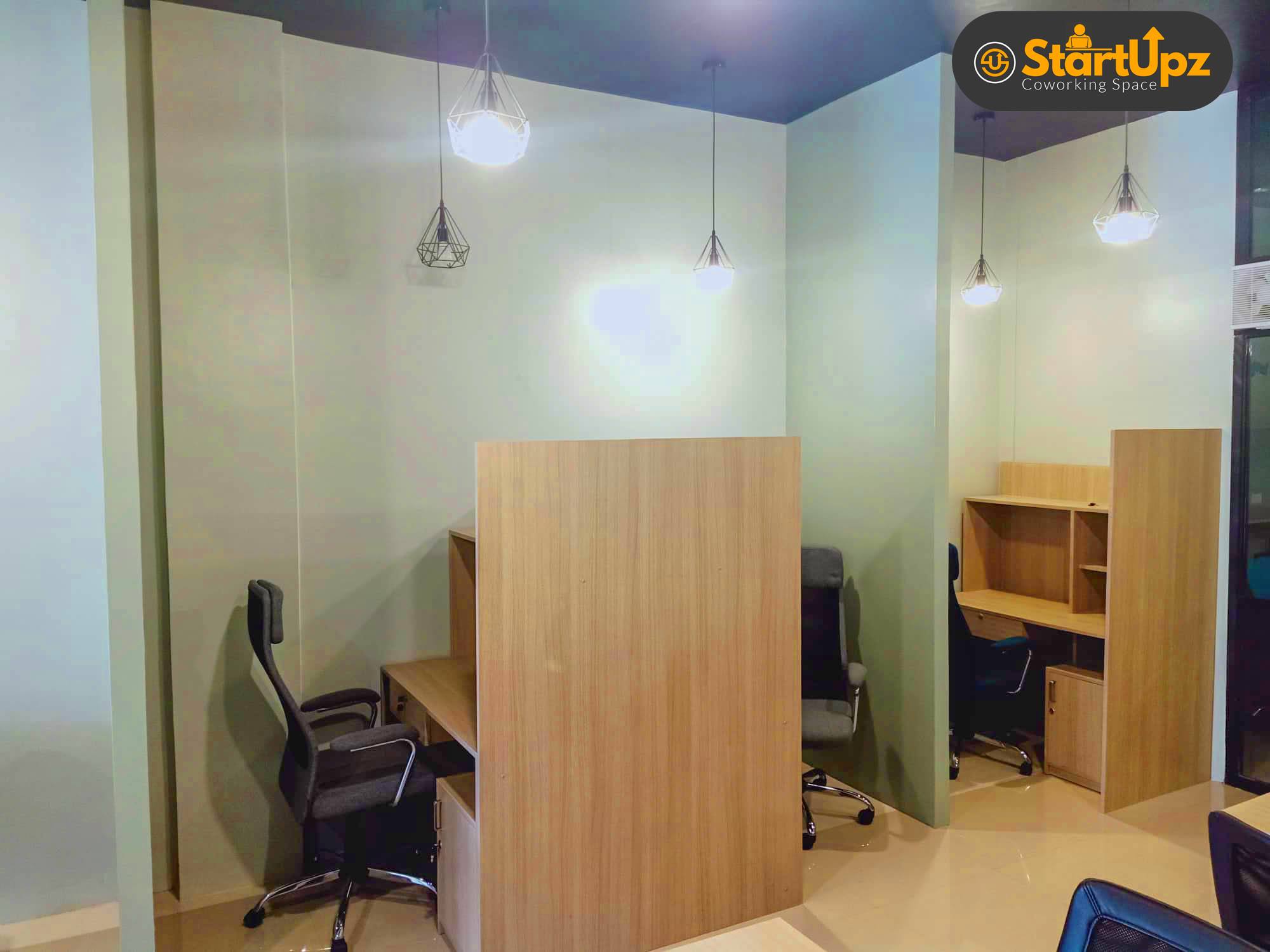StartUpz Coworking Space image 4