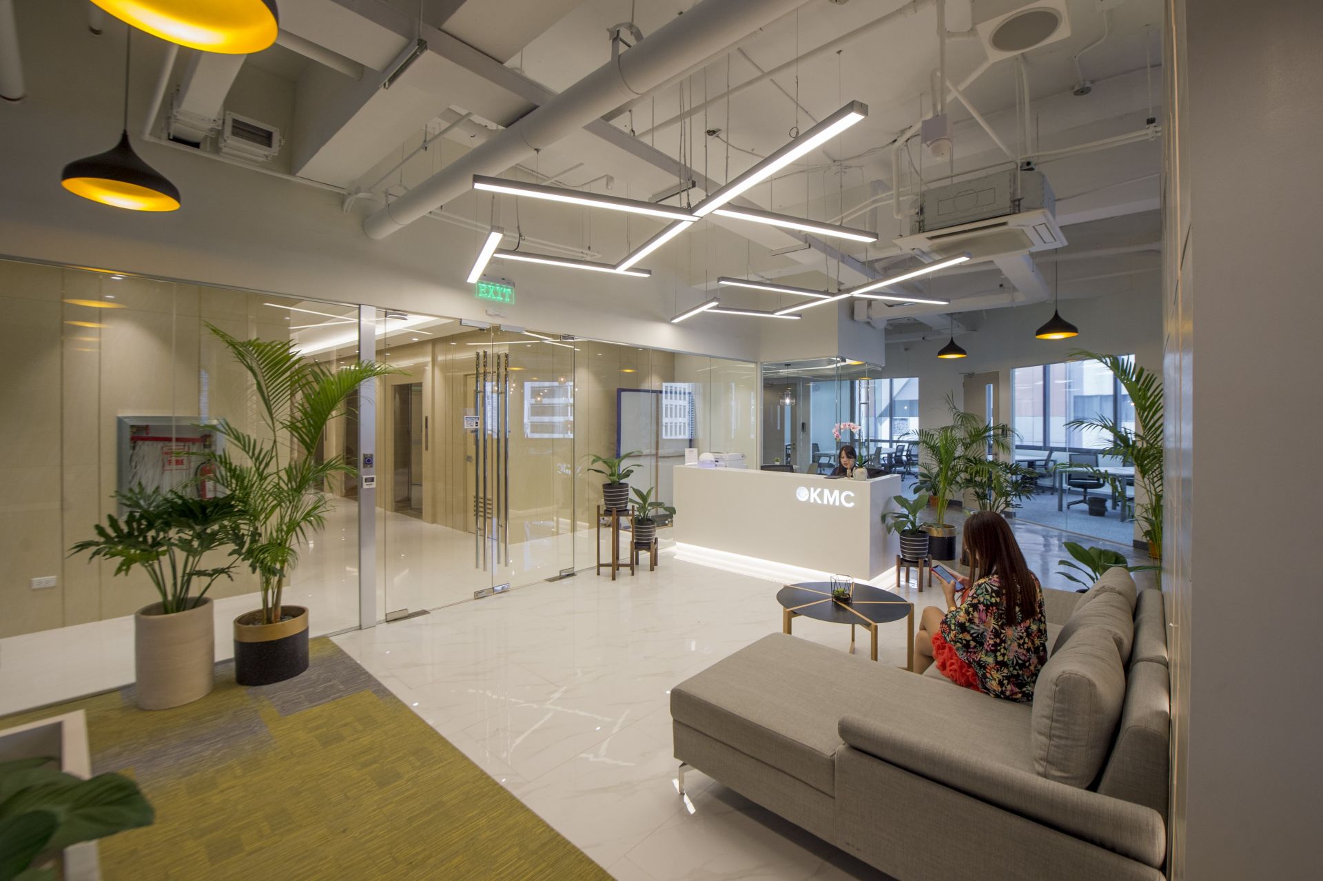 KMC Flexible Workspace in, Makati (Frabelle Building) image 2