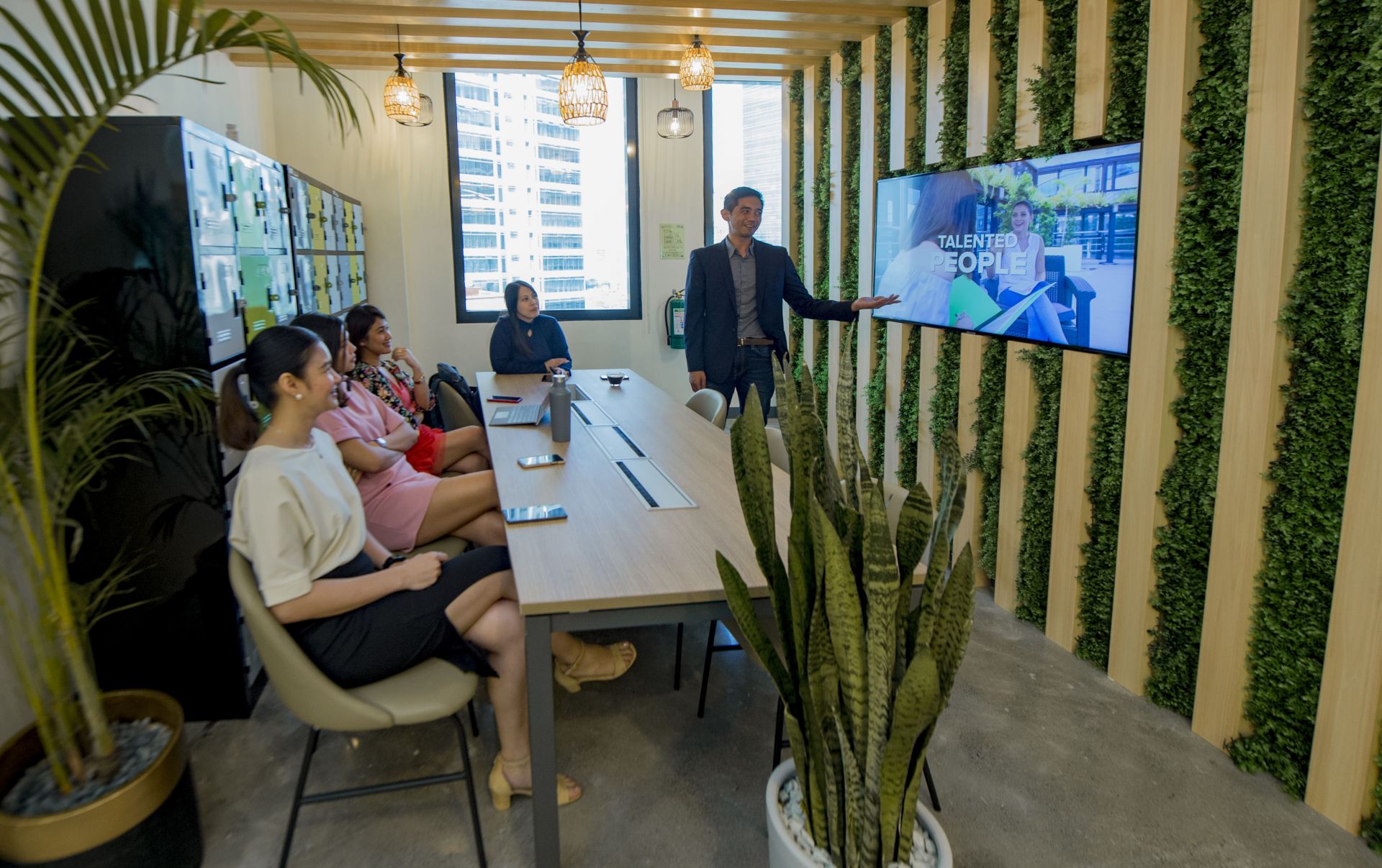 KMC Flexible Workspace in, Makati (Frabelle Building) image 3