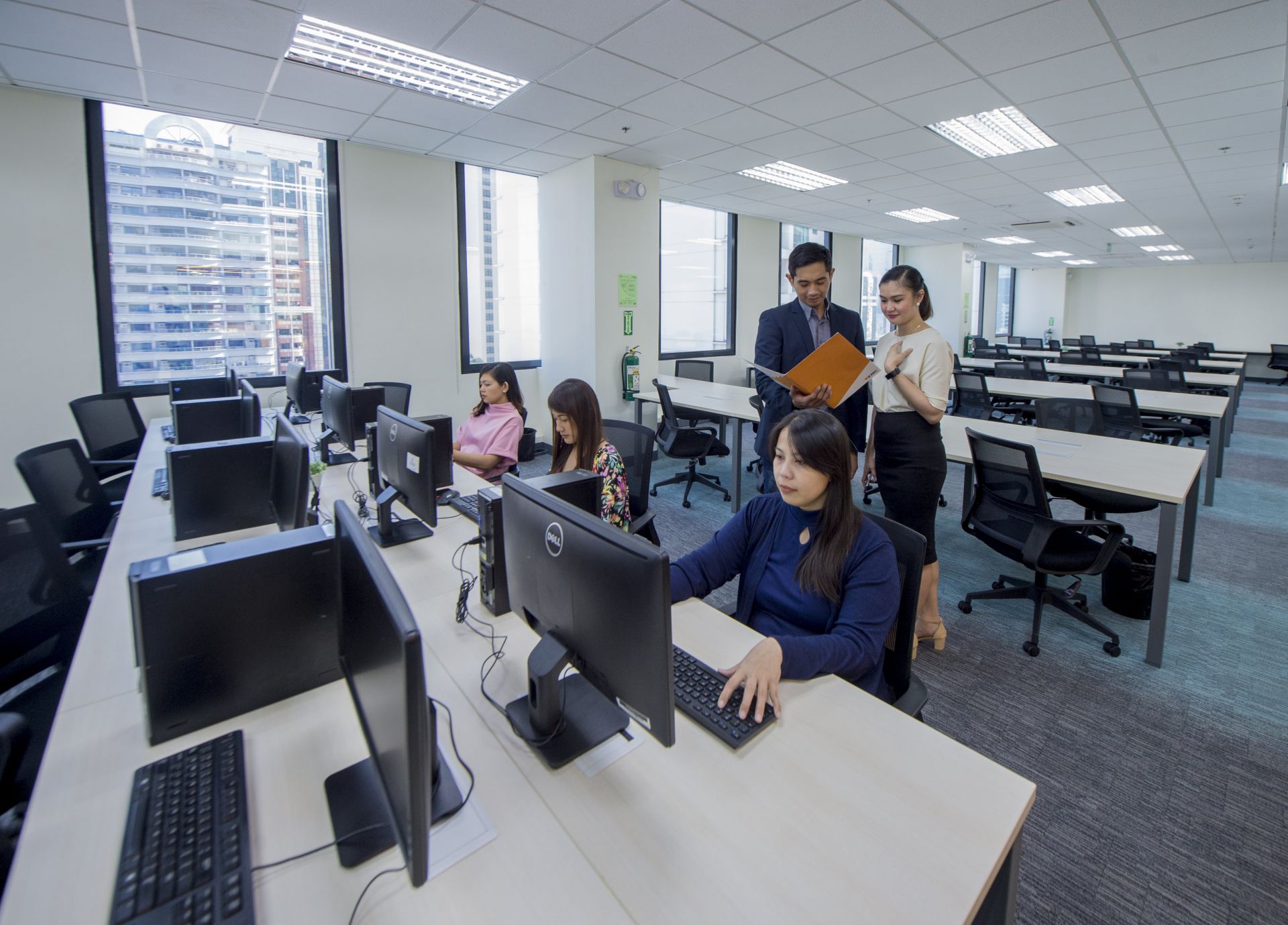 KMC Flexible Workspace in, Makati (Frabelle Building) image 5