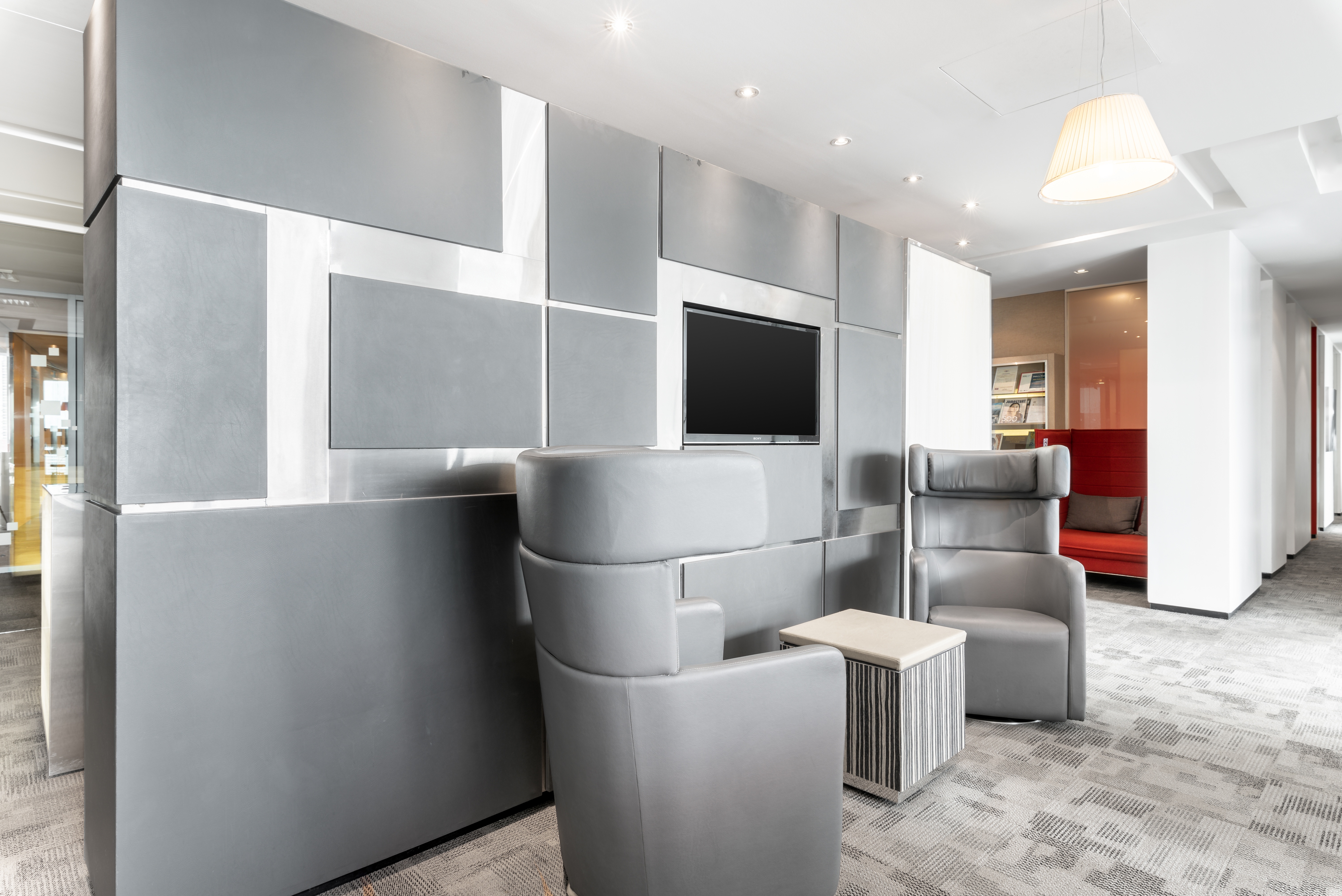 Regus - Manila, Zuellig Building Makati image 5