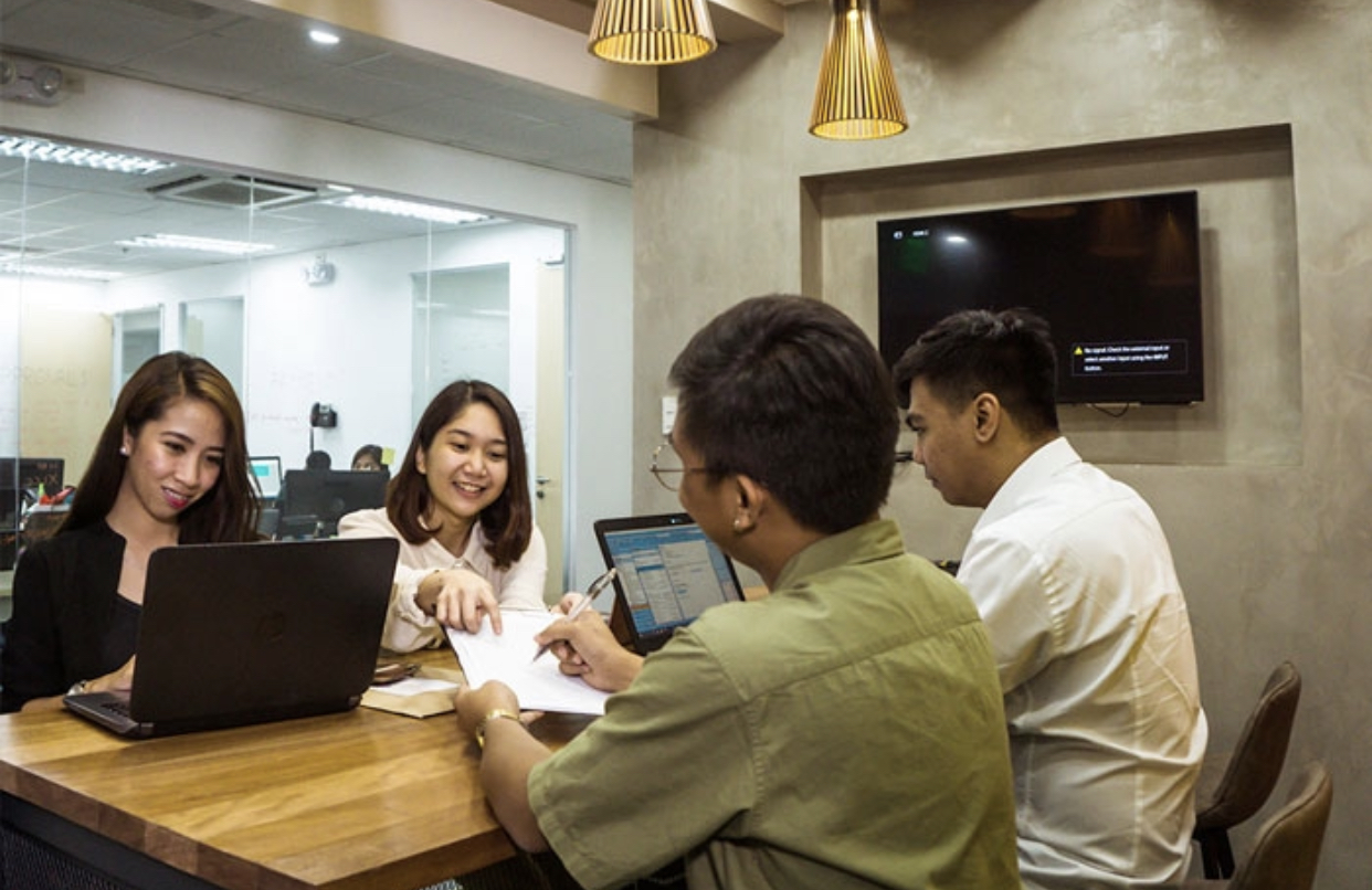 KMC Flexible Workspace in Rockwell Business Center Tower 1 image 5