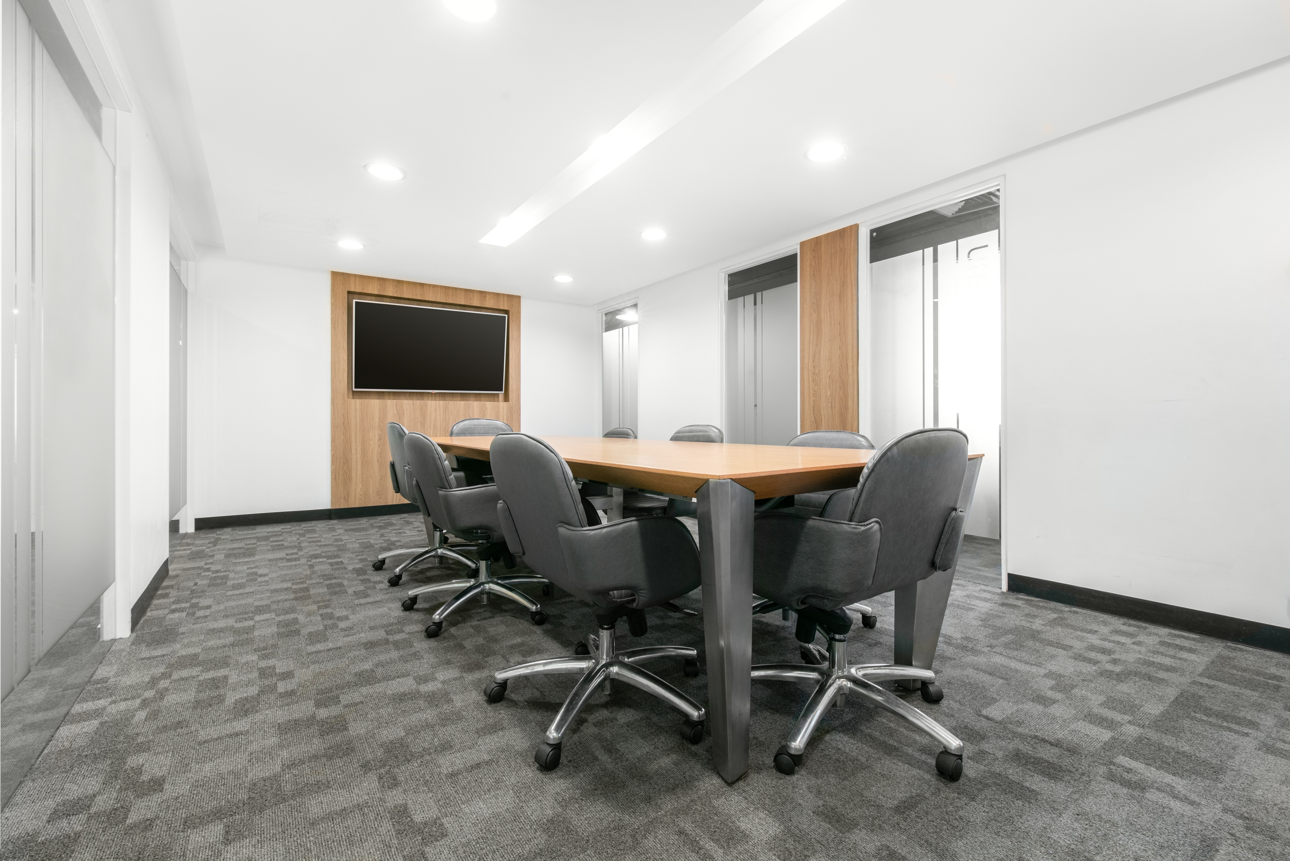 Regus - Manila, Marco Polo - Pasig City image 4