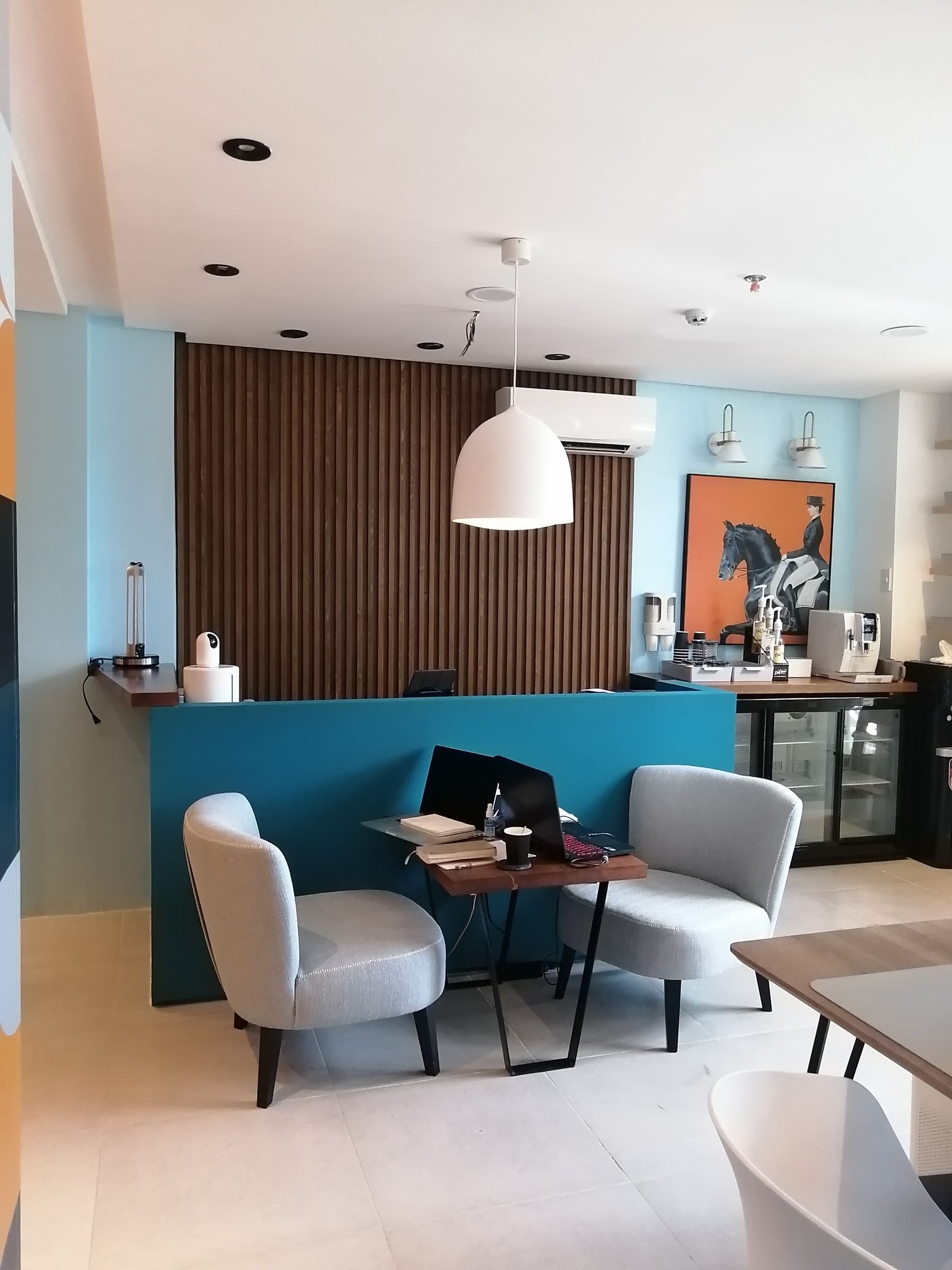 Workhub Palawan image 2