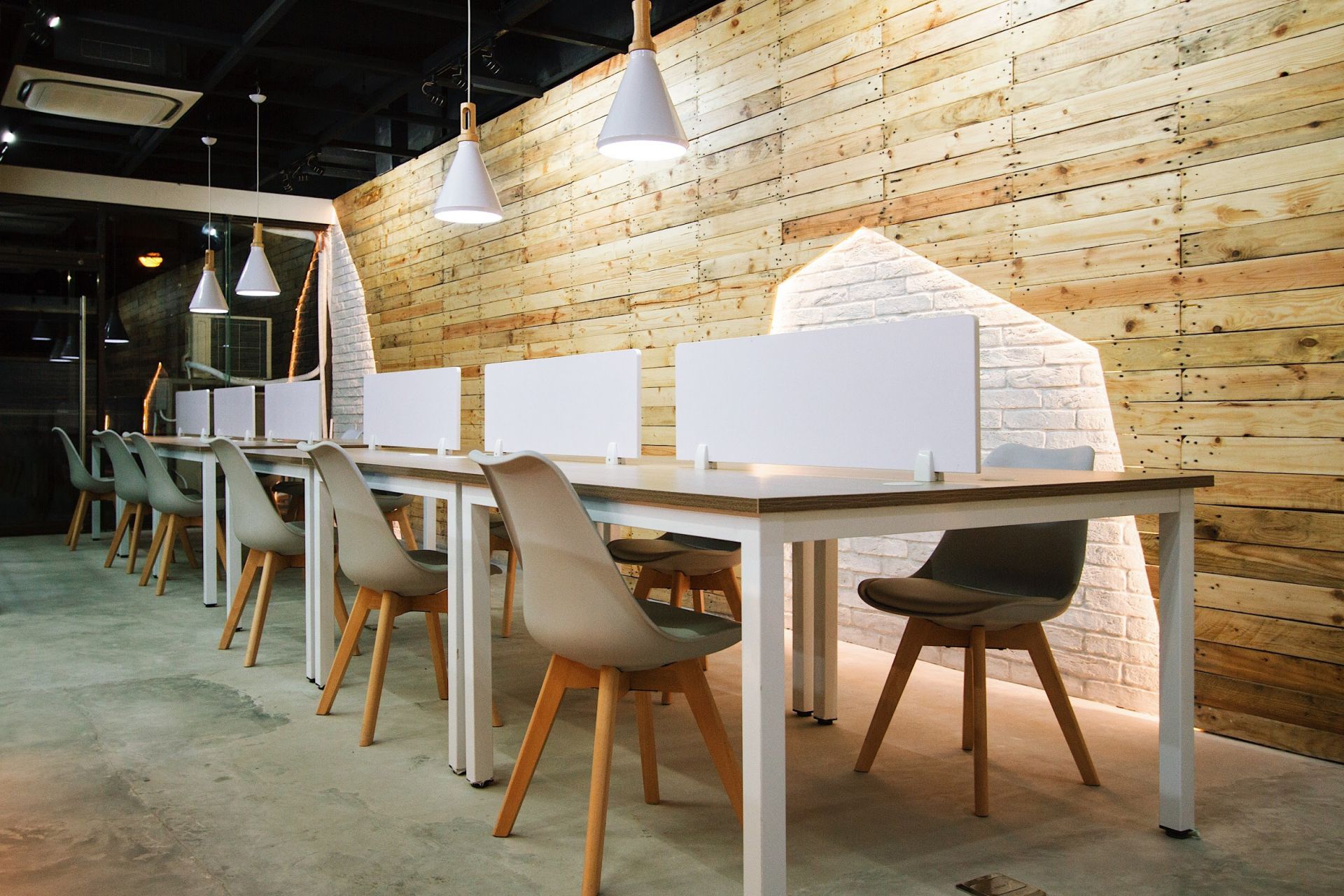 CoSpace Studio Study and Coworking Space, Quezon City Book Online