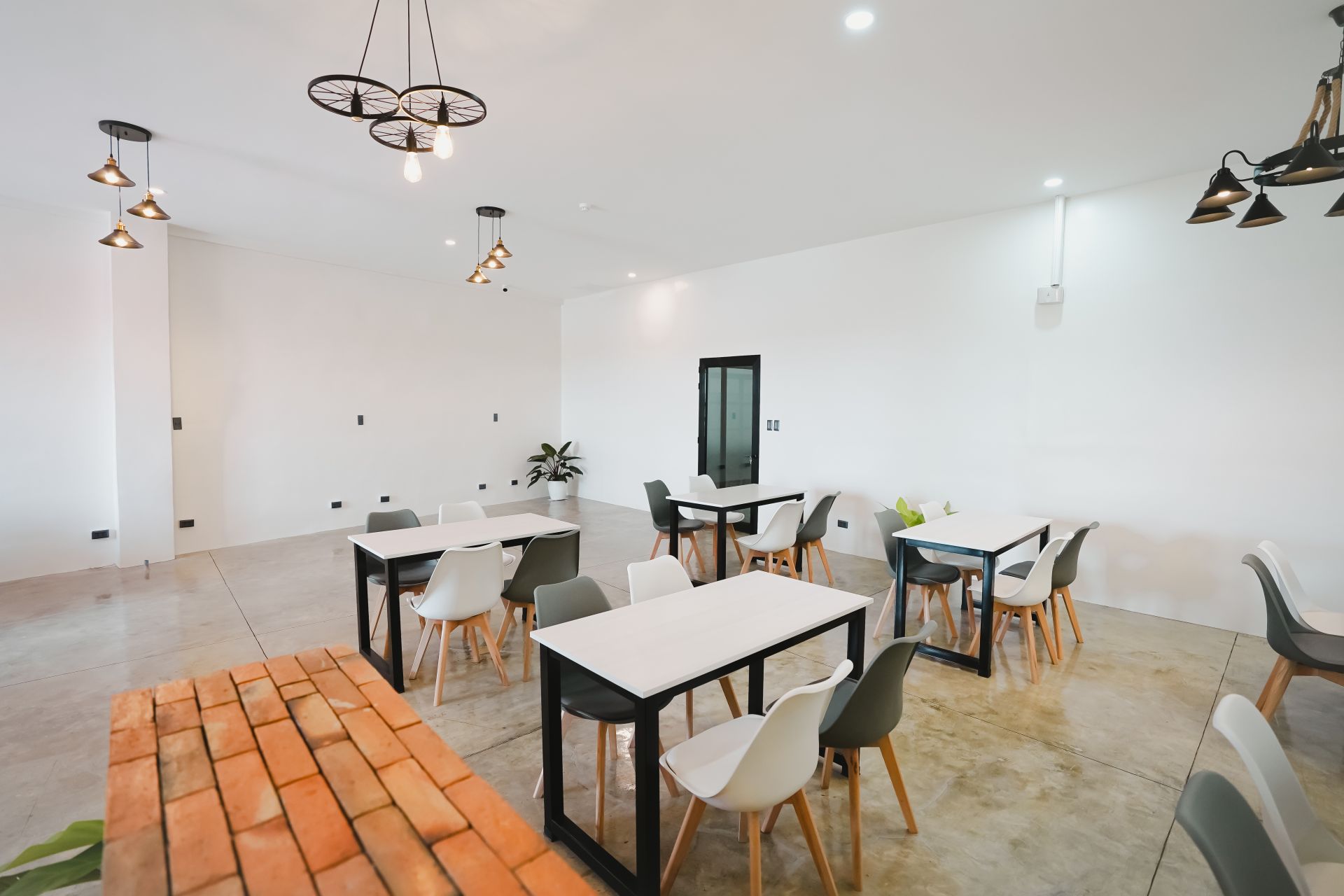 Creative Project Coworking Space image 5