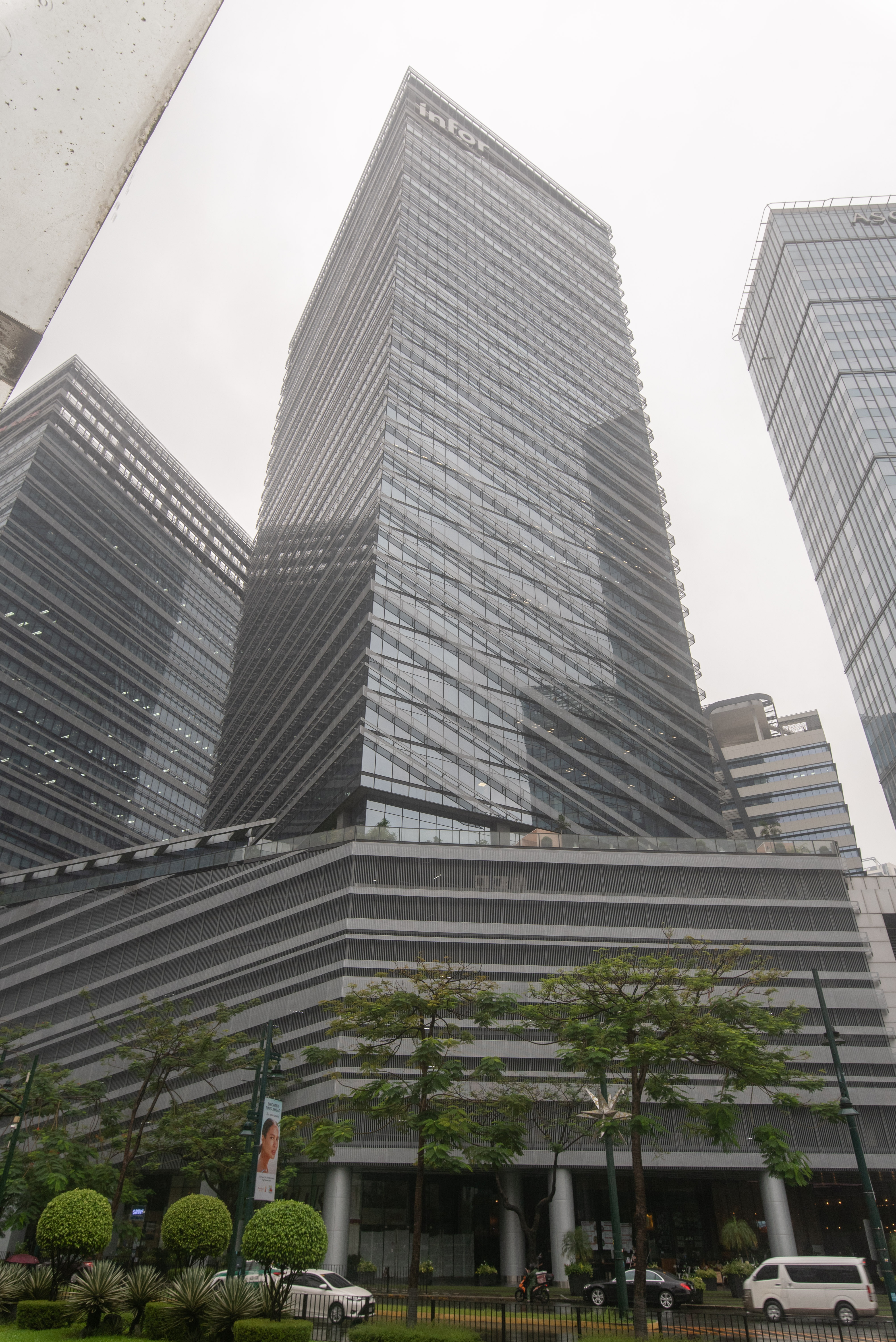 Regus - Manila, Net Park - Bonifacio Global City image 1