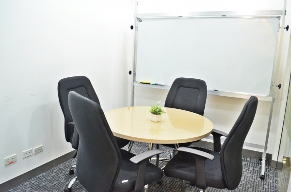 vOffice - One Global Place image 3