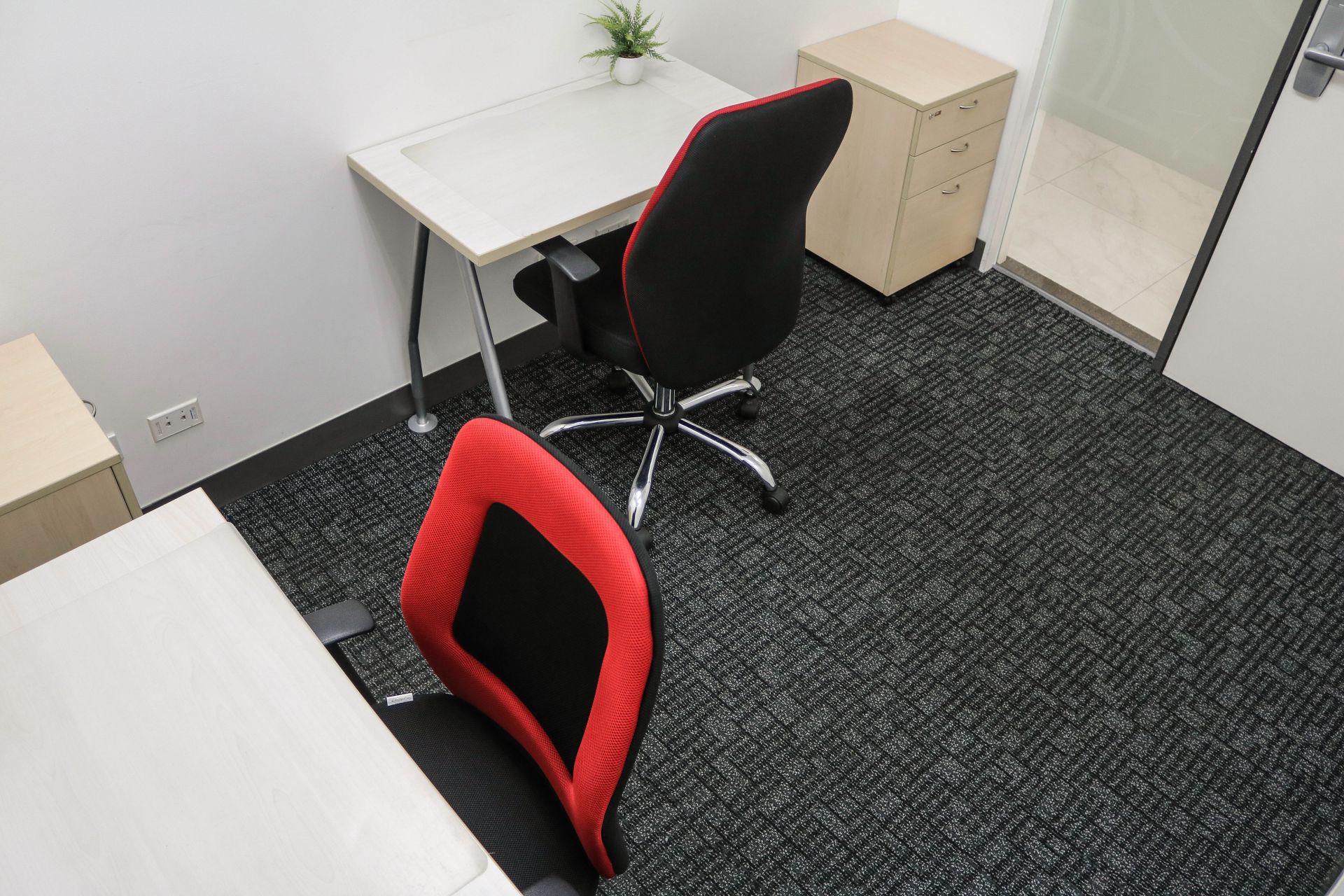 vOffice - One Global Place image 5