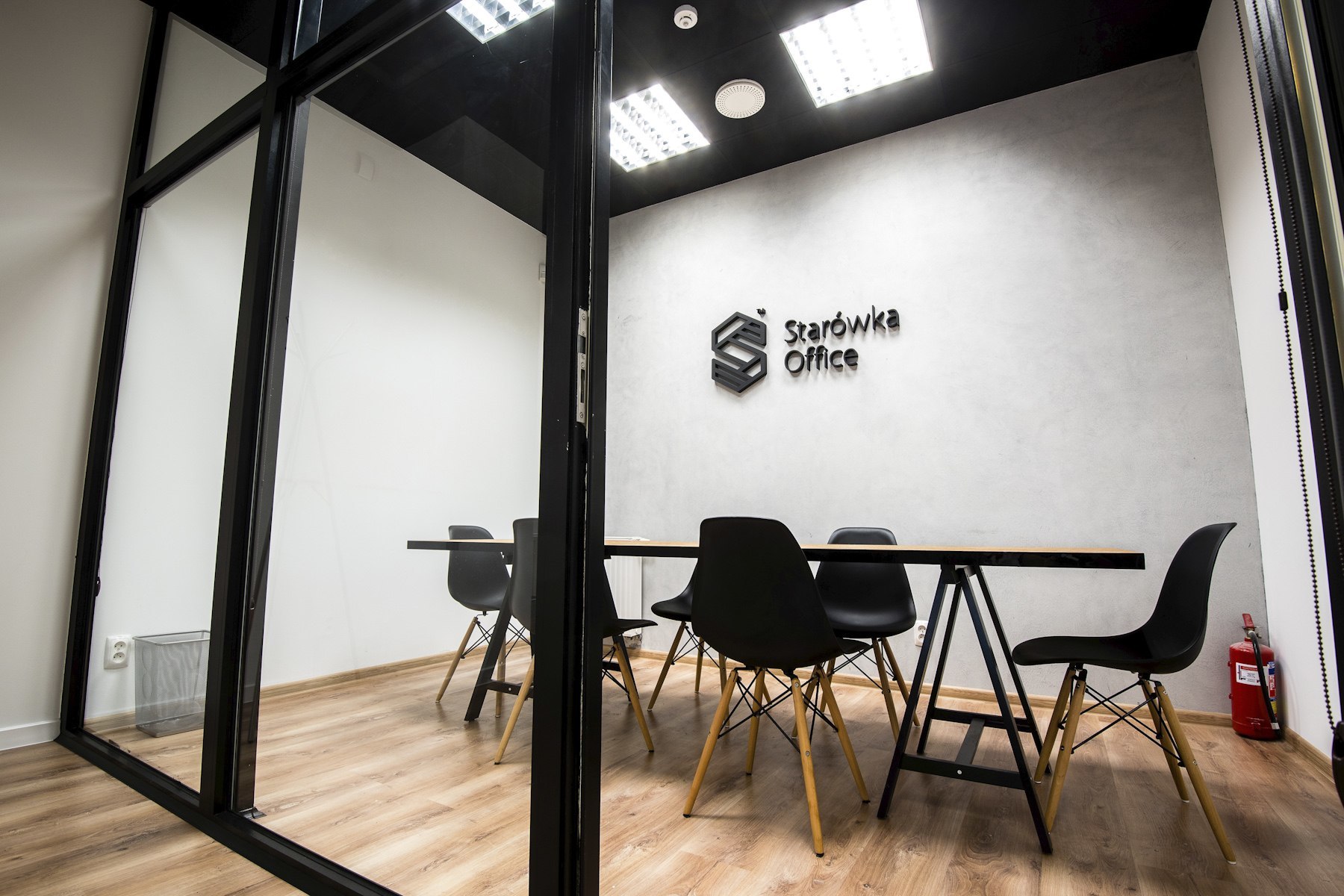 Starowka Office image 5