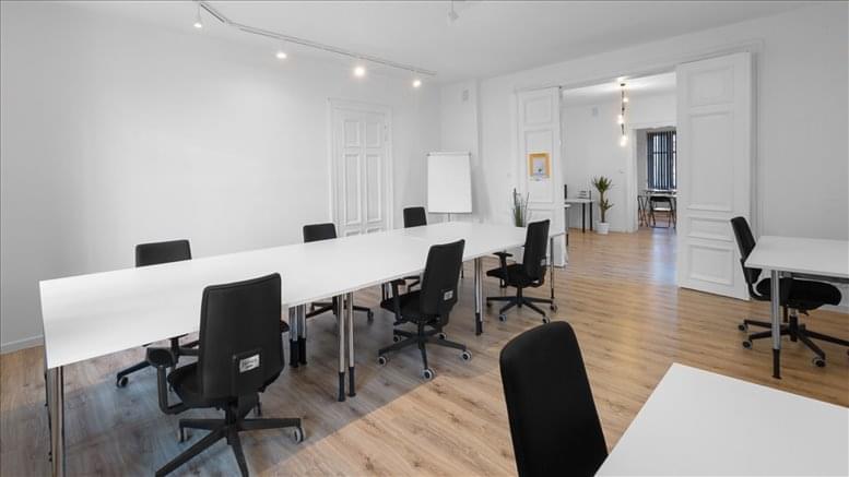 Good Space Coworking image 3