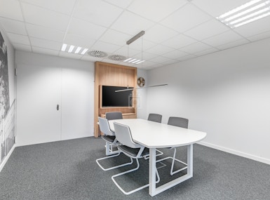 Regus - Katowice, Silesia Business Park image 4