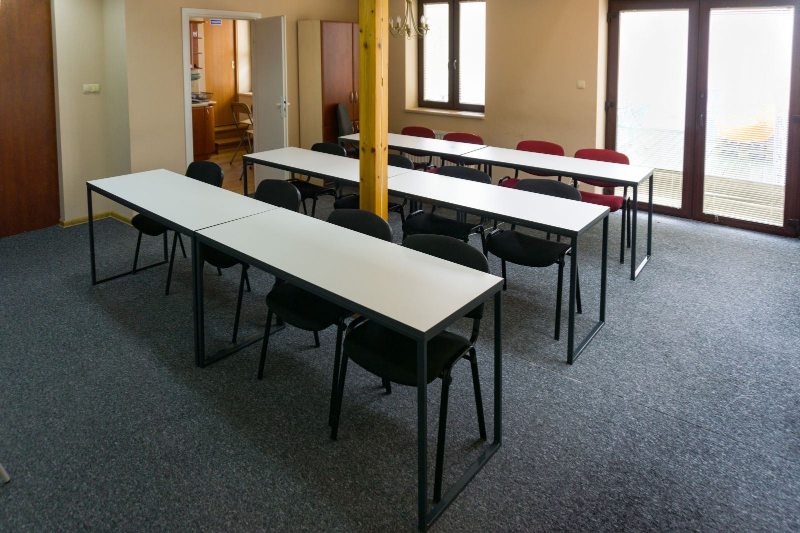 Office & Cowork Centre - Plac Matejki 10 / 6B image 3