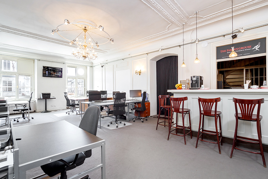 Office&Cowork Centre - Krakow, Main Market Square 28 image 3