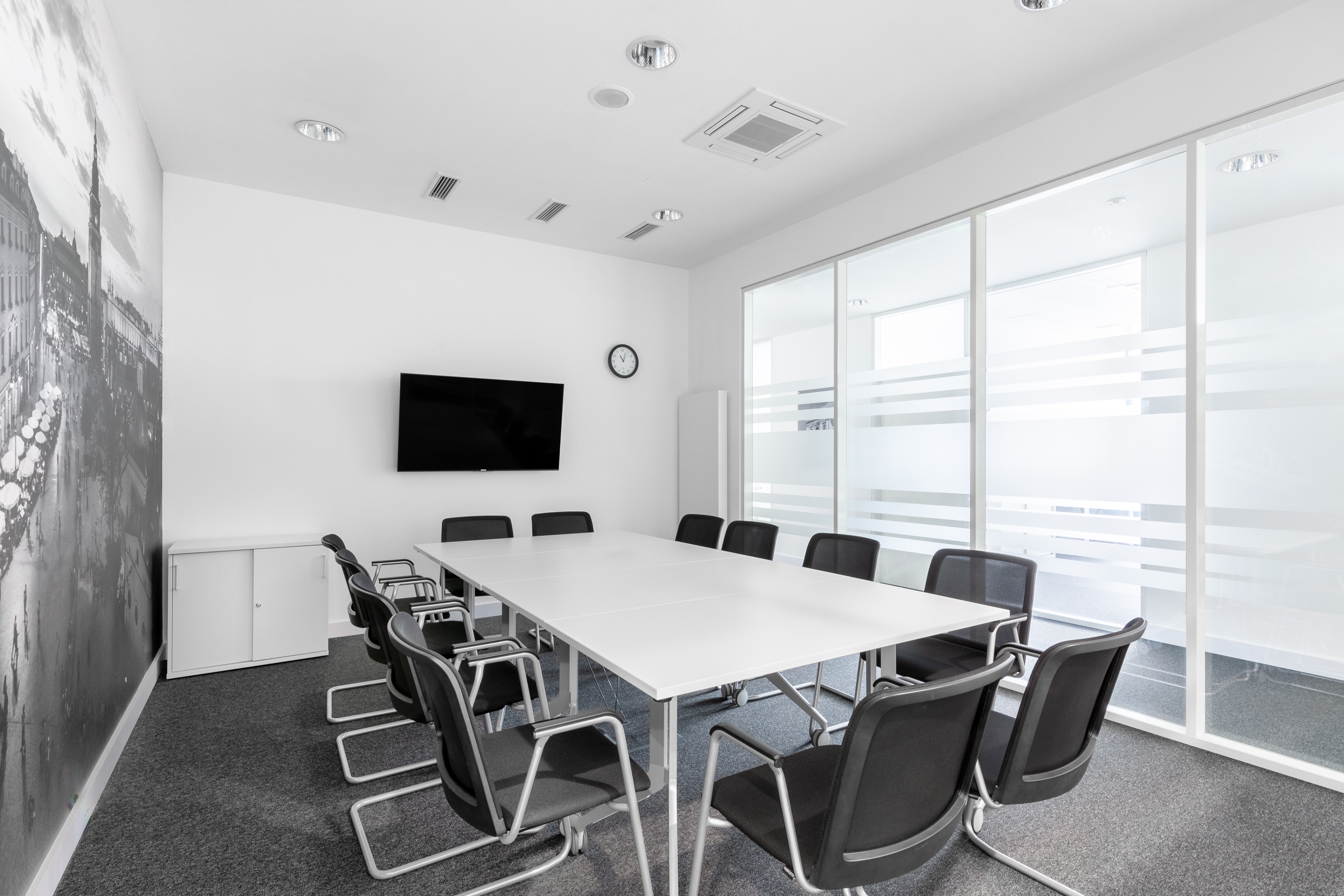 Regus - Krakow, Graffit House image 4