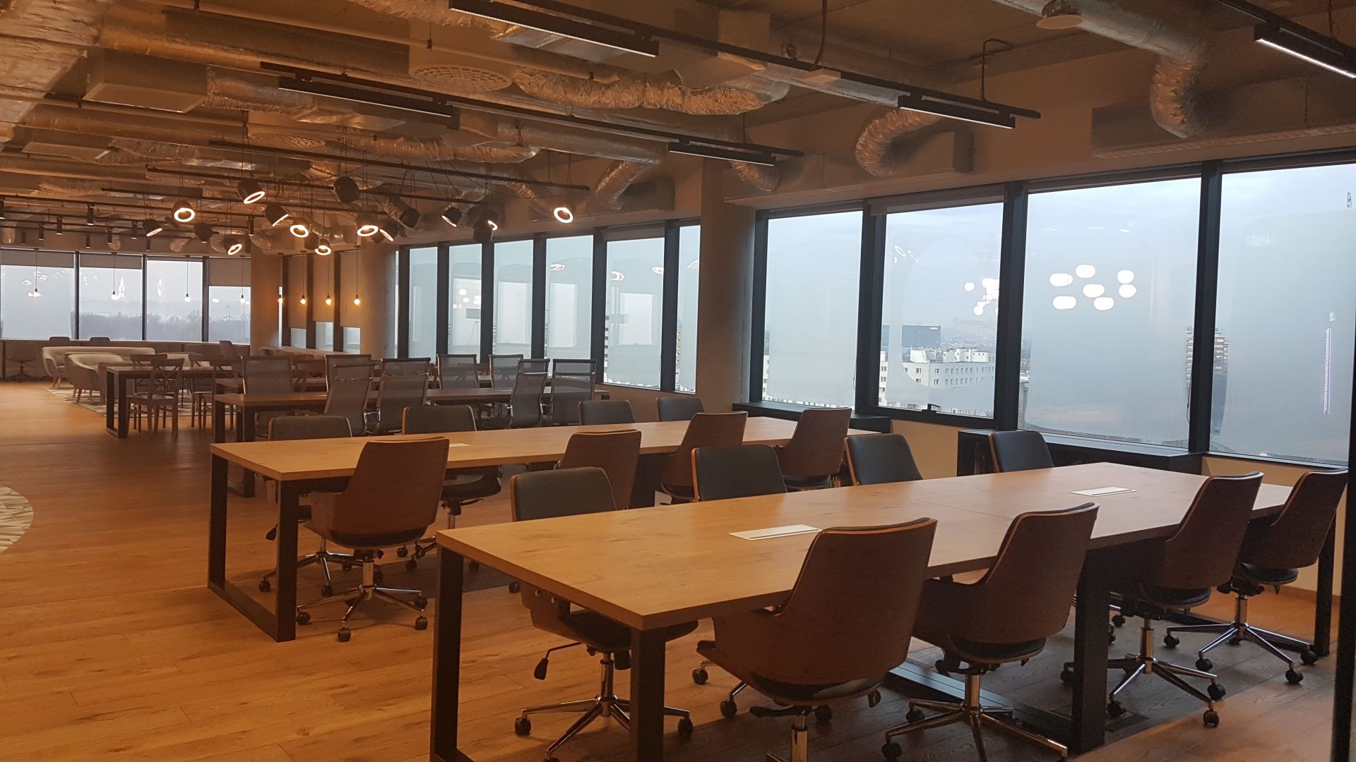 Rise.pl Fabryczna Office Park image 3