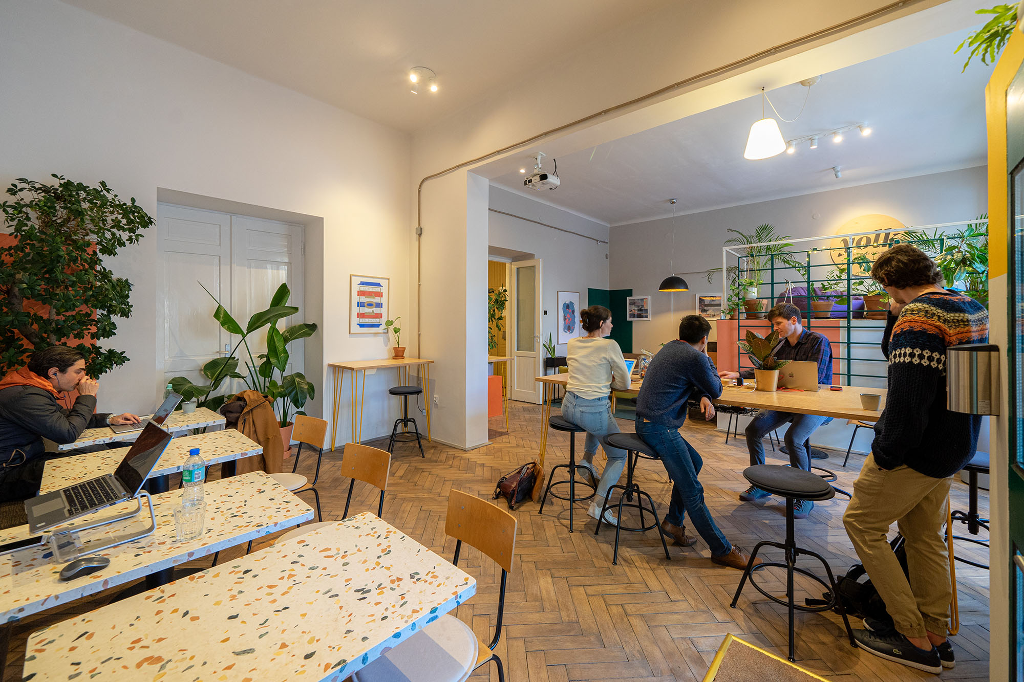 Yolk Workspace & Community image 2