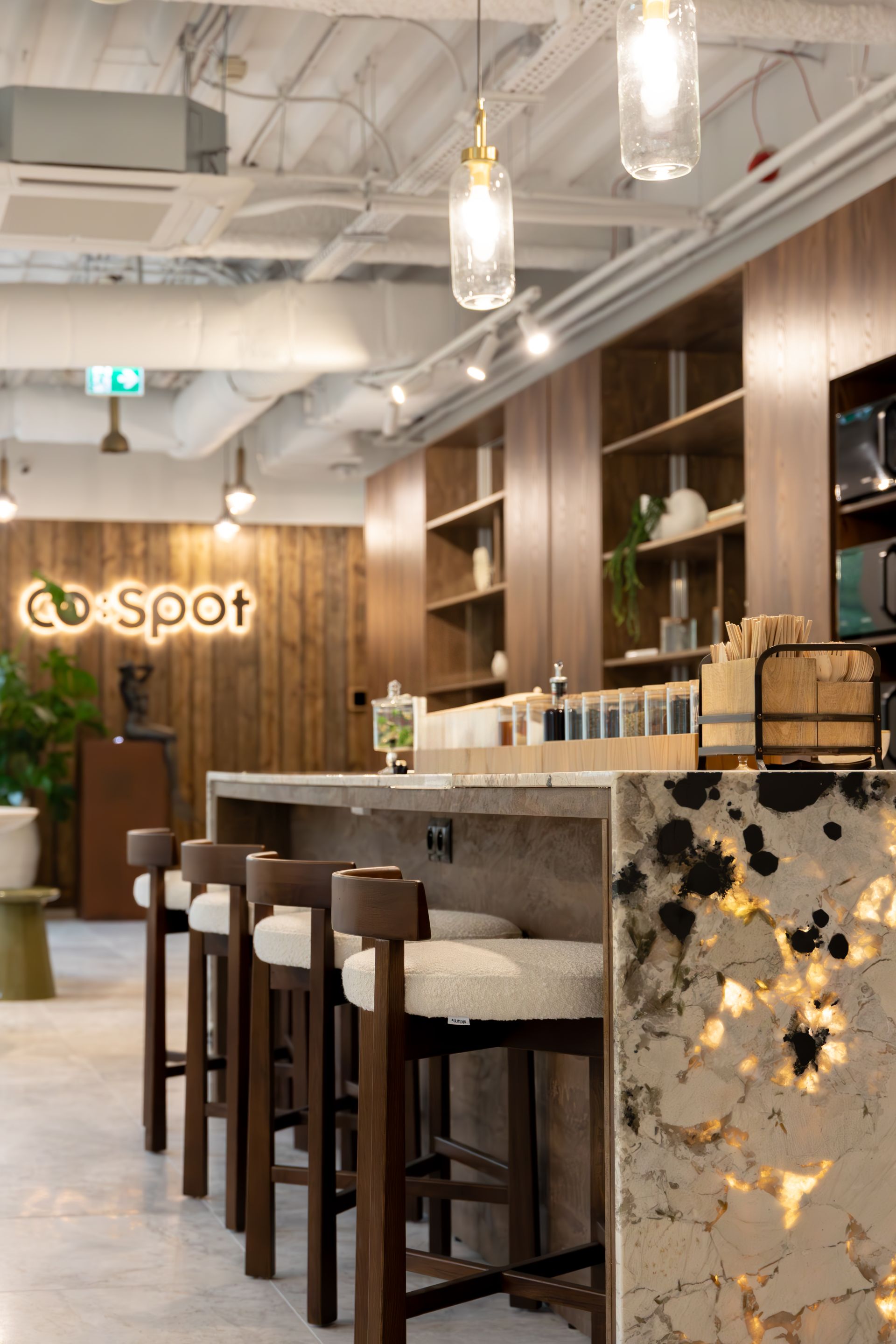 CoSpot R34 office image 2