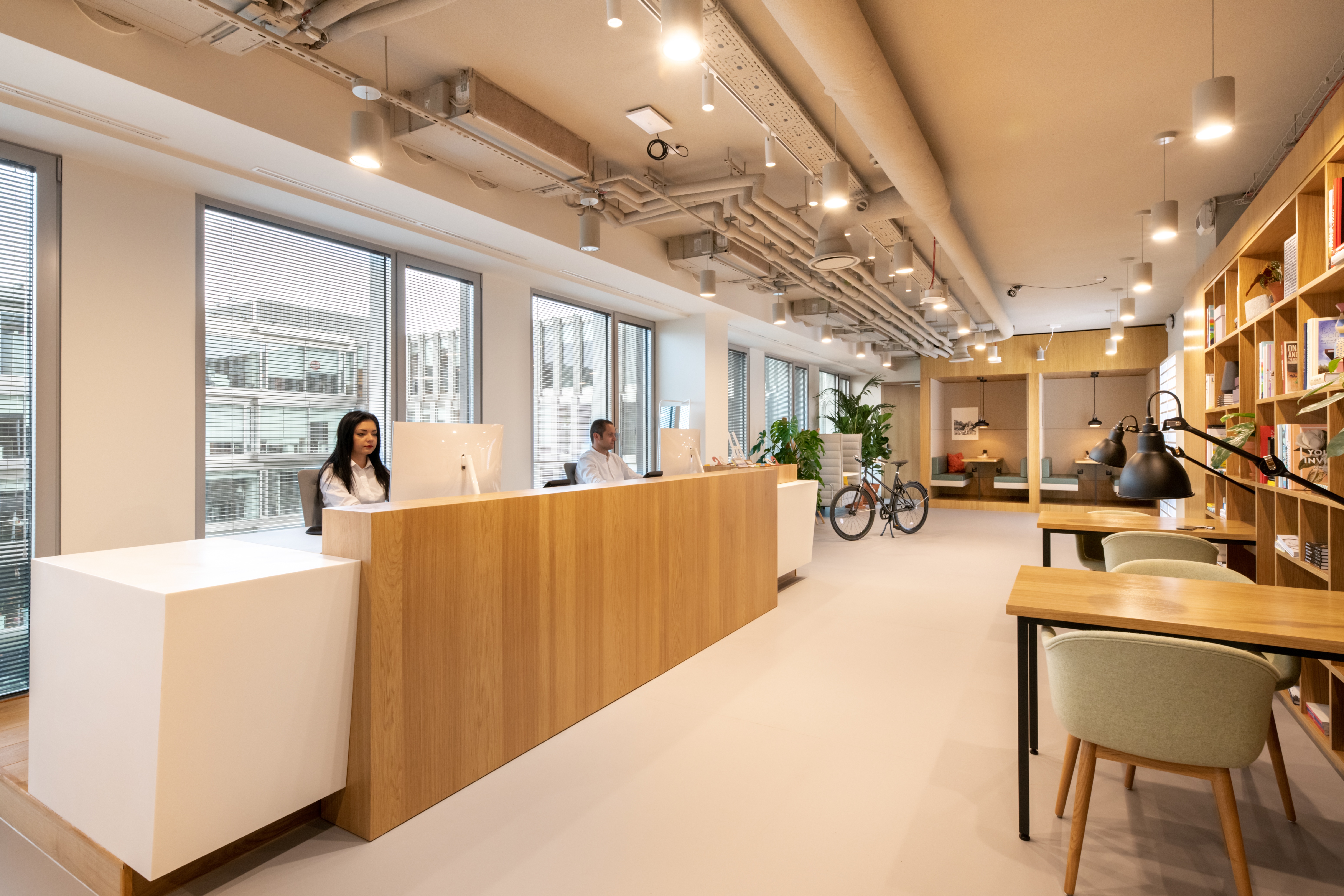 Spaces - Warsaw, Spaces Platinum image 4