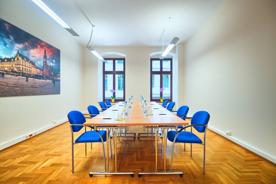 Full Service Office image 5