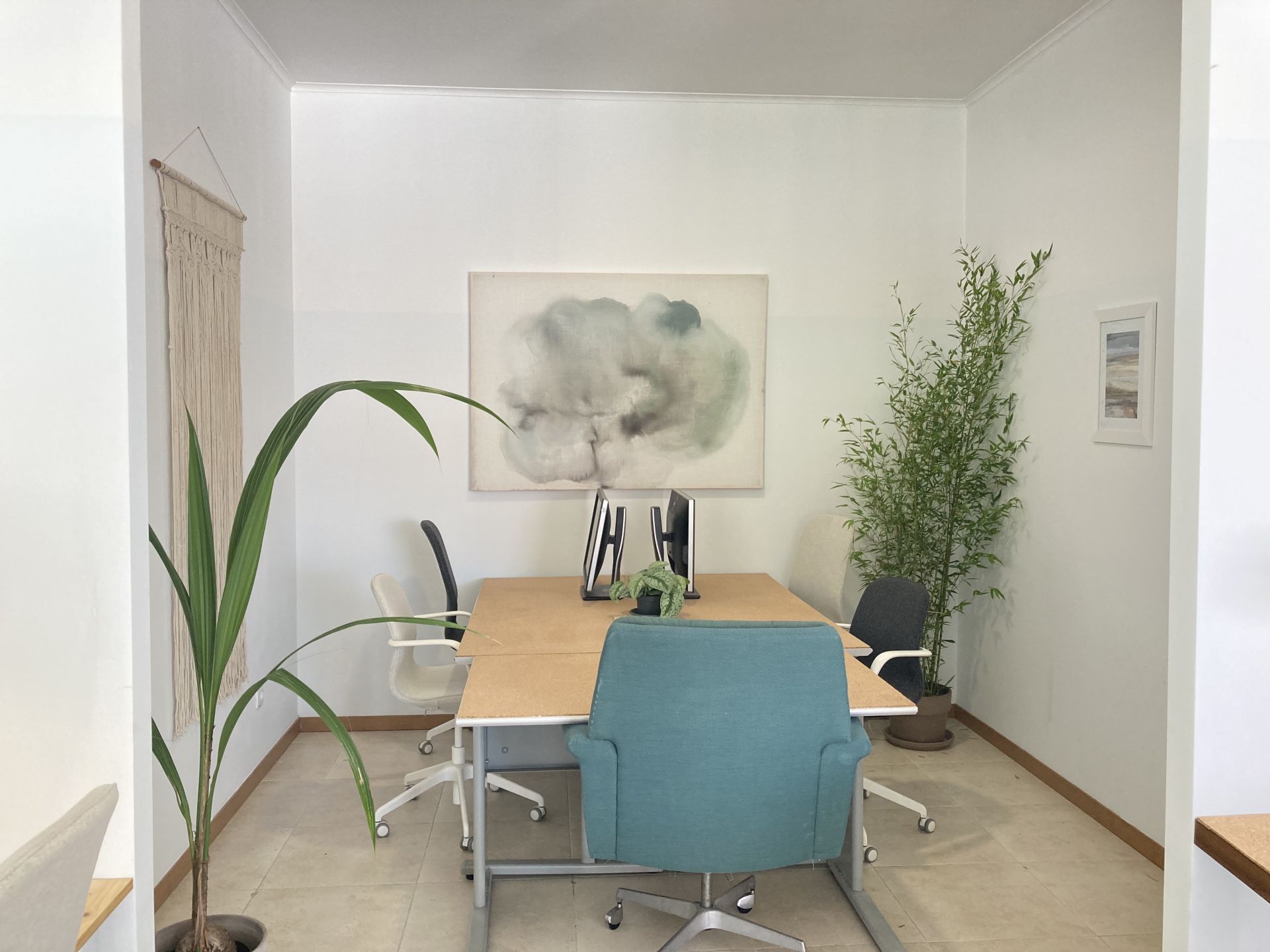 Coastal Cowork Collective Ericeira image 4