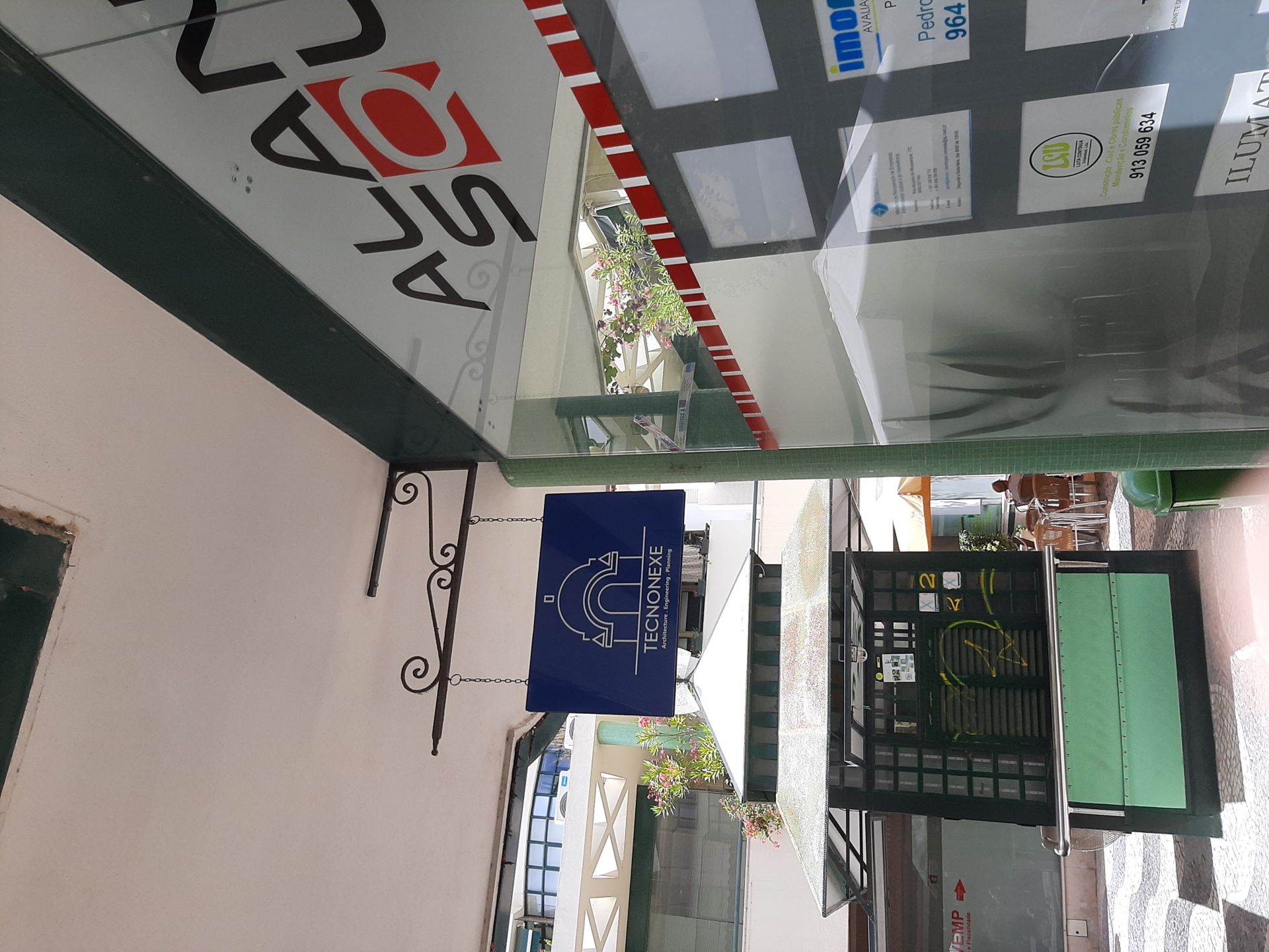 Alandrasquare image 2