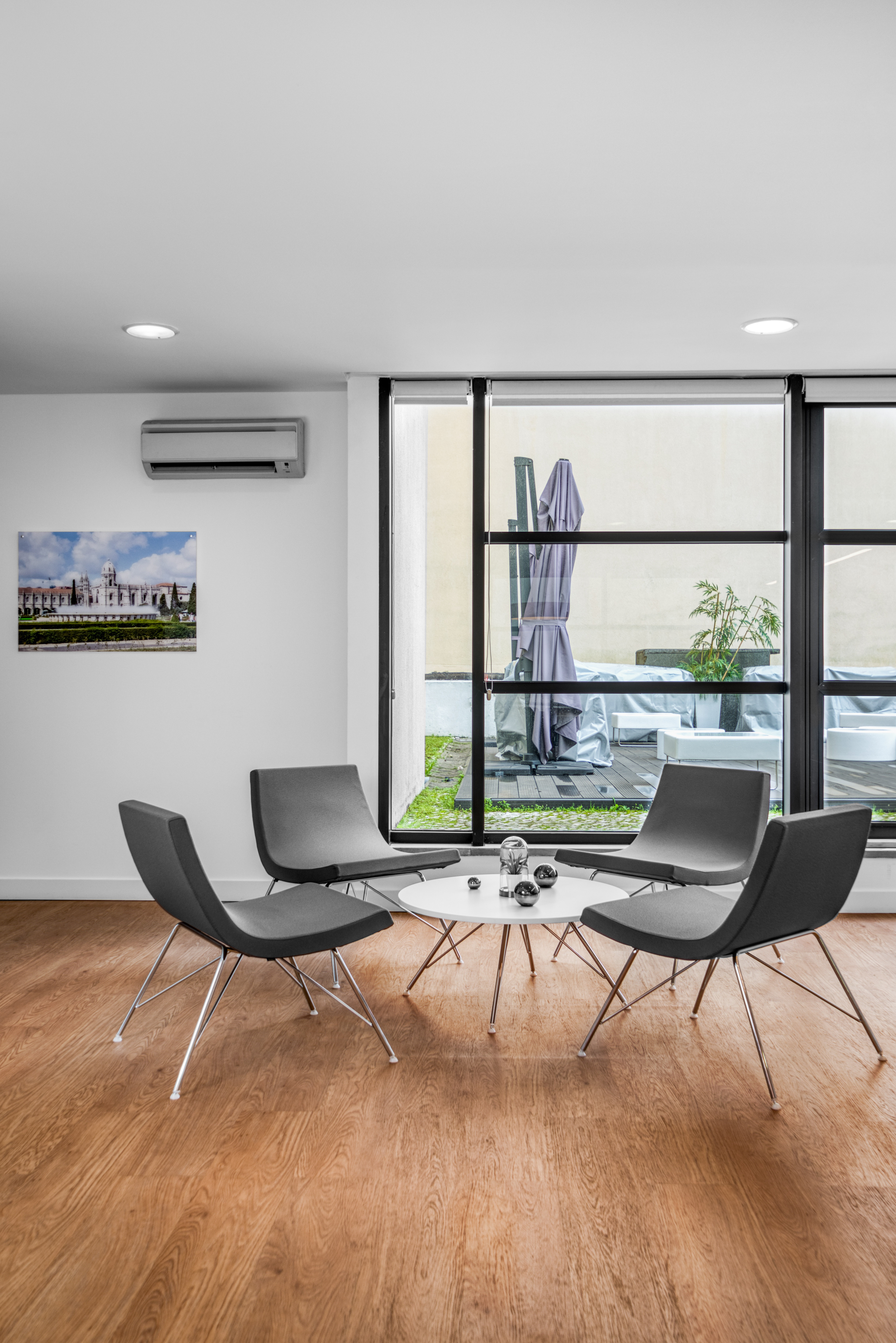 Regus - Lisbon Avenida da Liberdade image 5