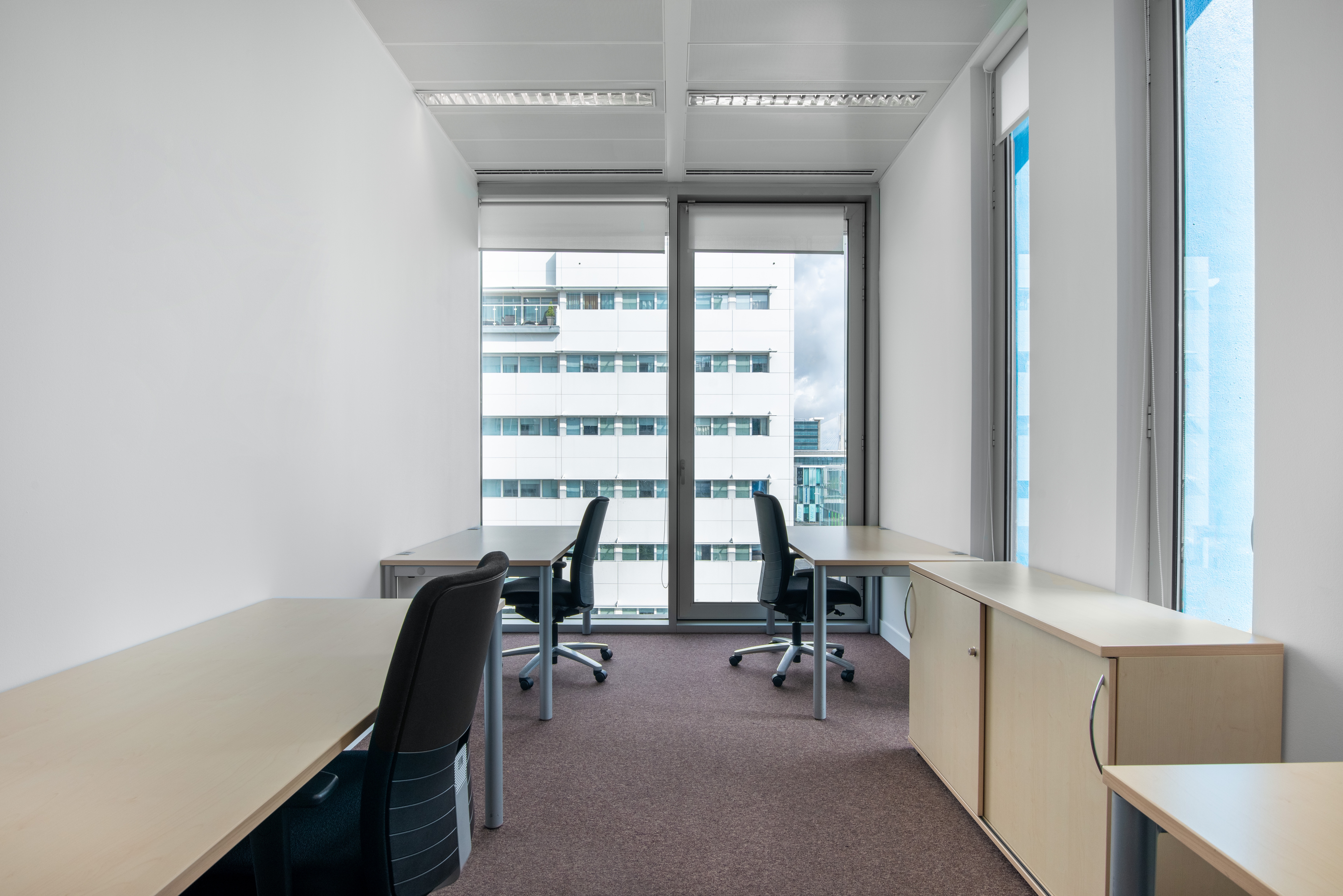 Regus - Lisbon, Parque das Nações image 5