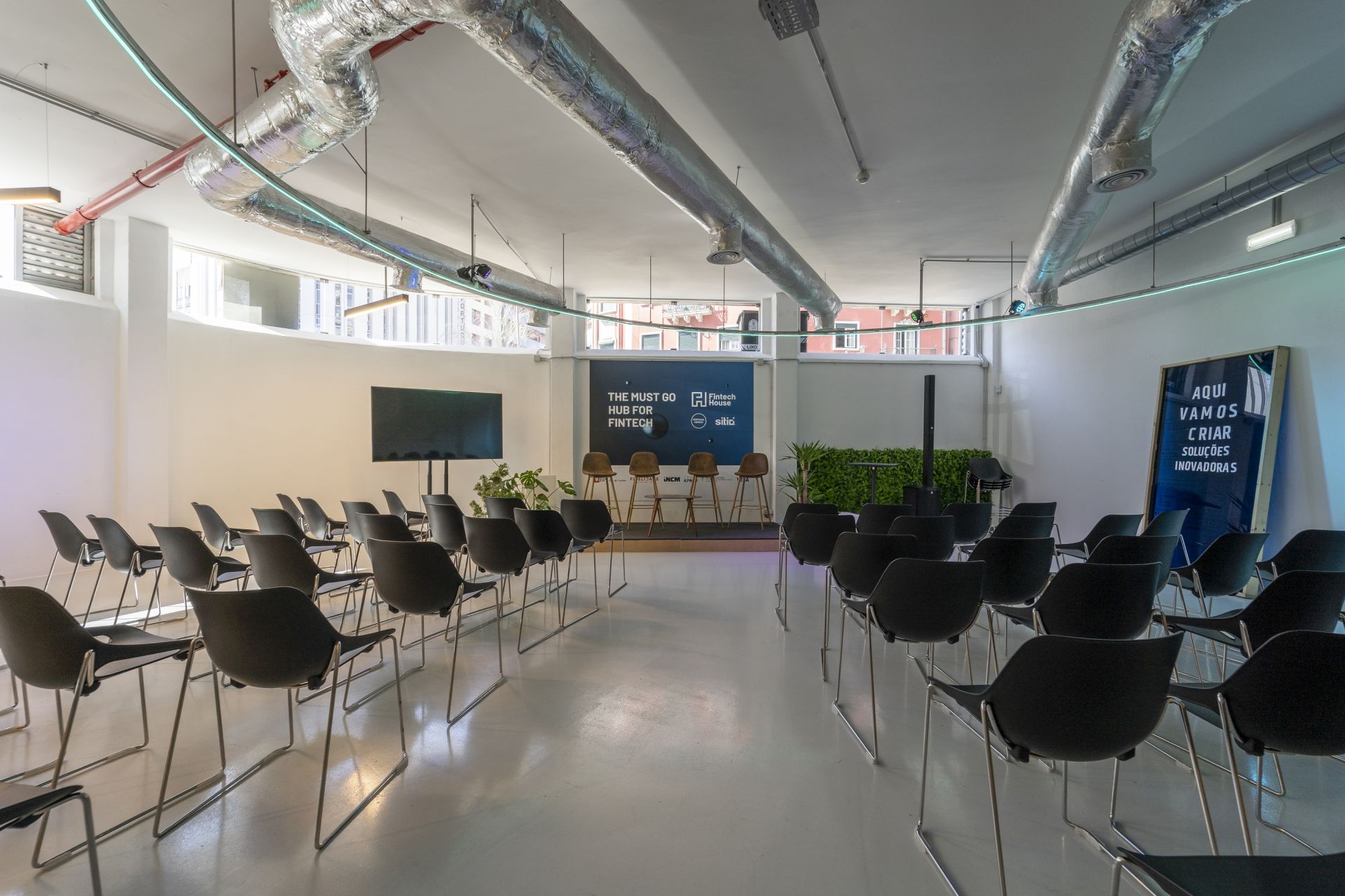 sitio Fintech House image 3