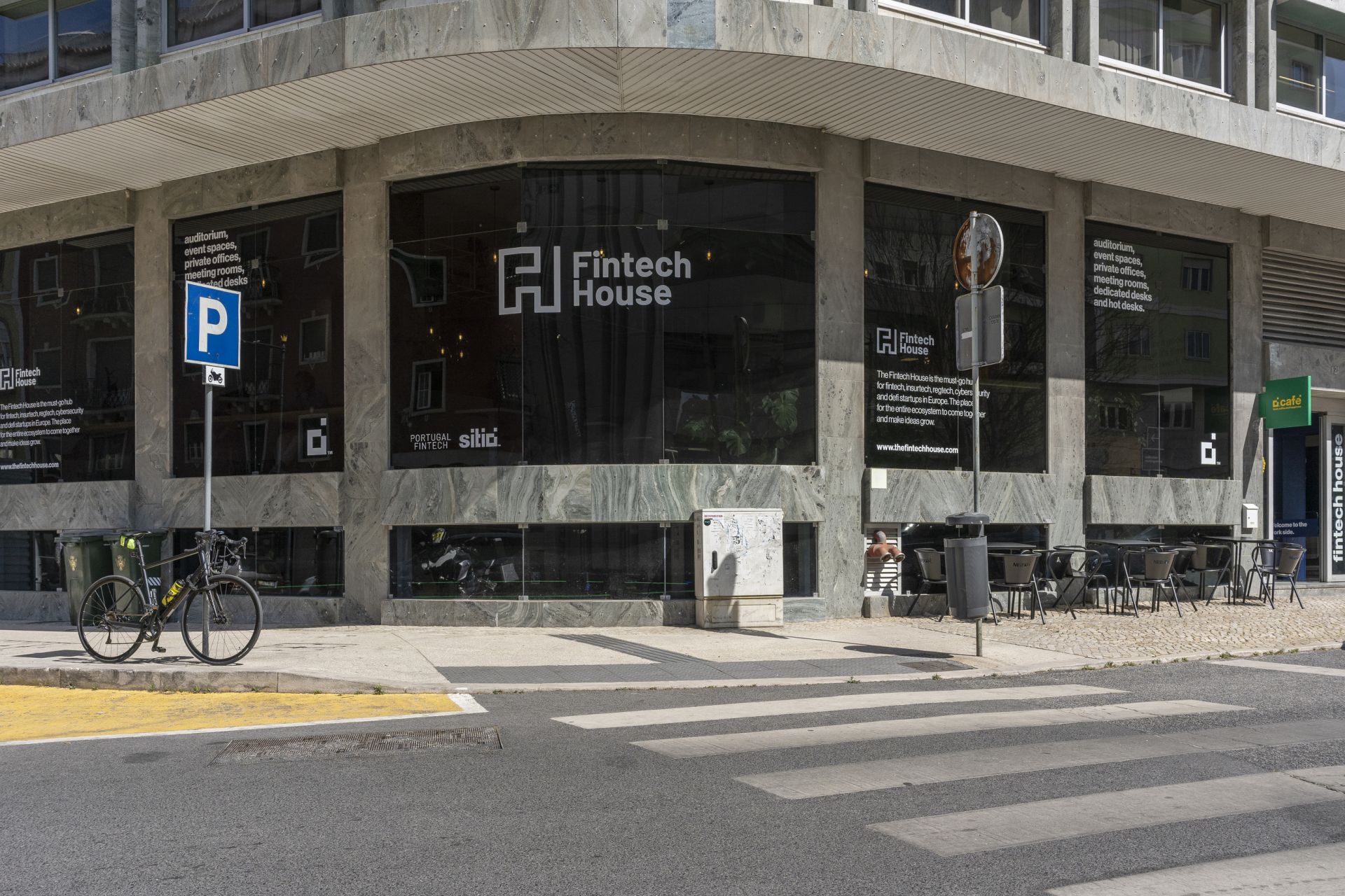 sitio Fintech House image 5