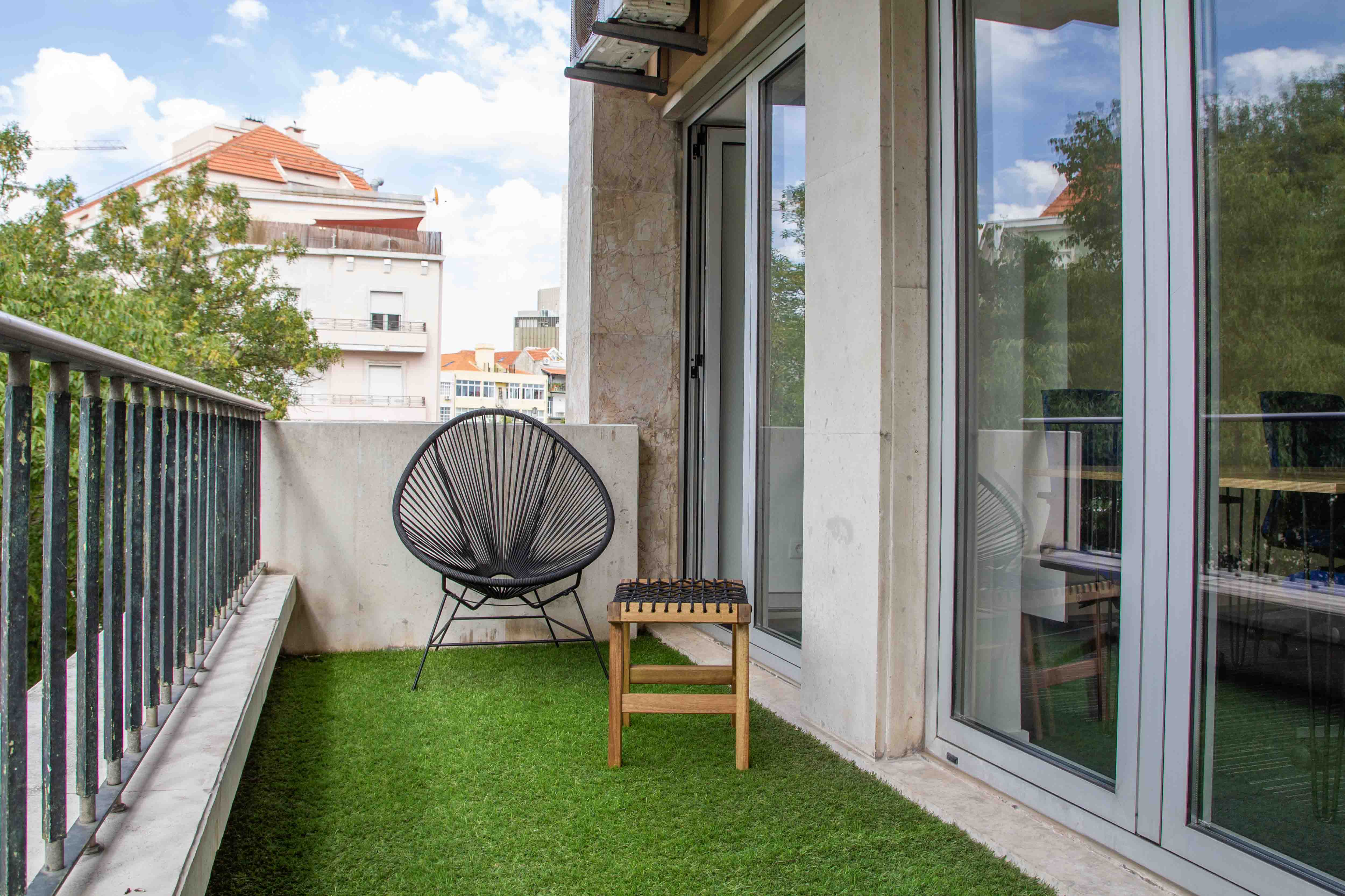 Unicorn Marques image 3