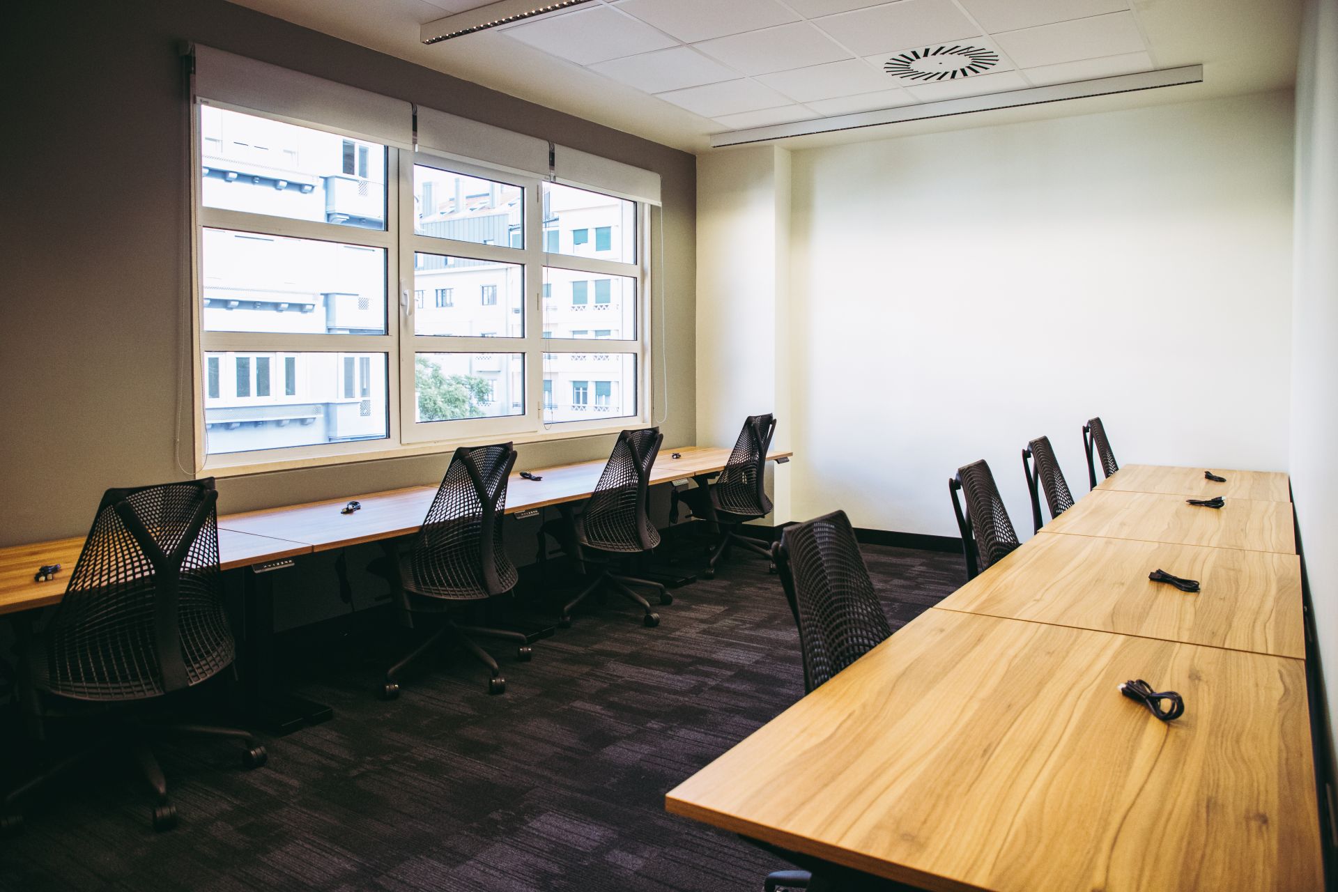 Venture X - Lisbon image 4