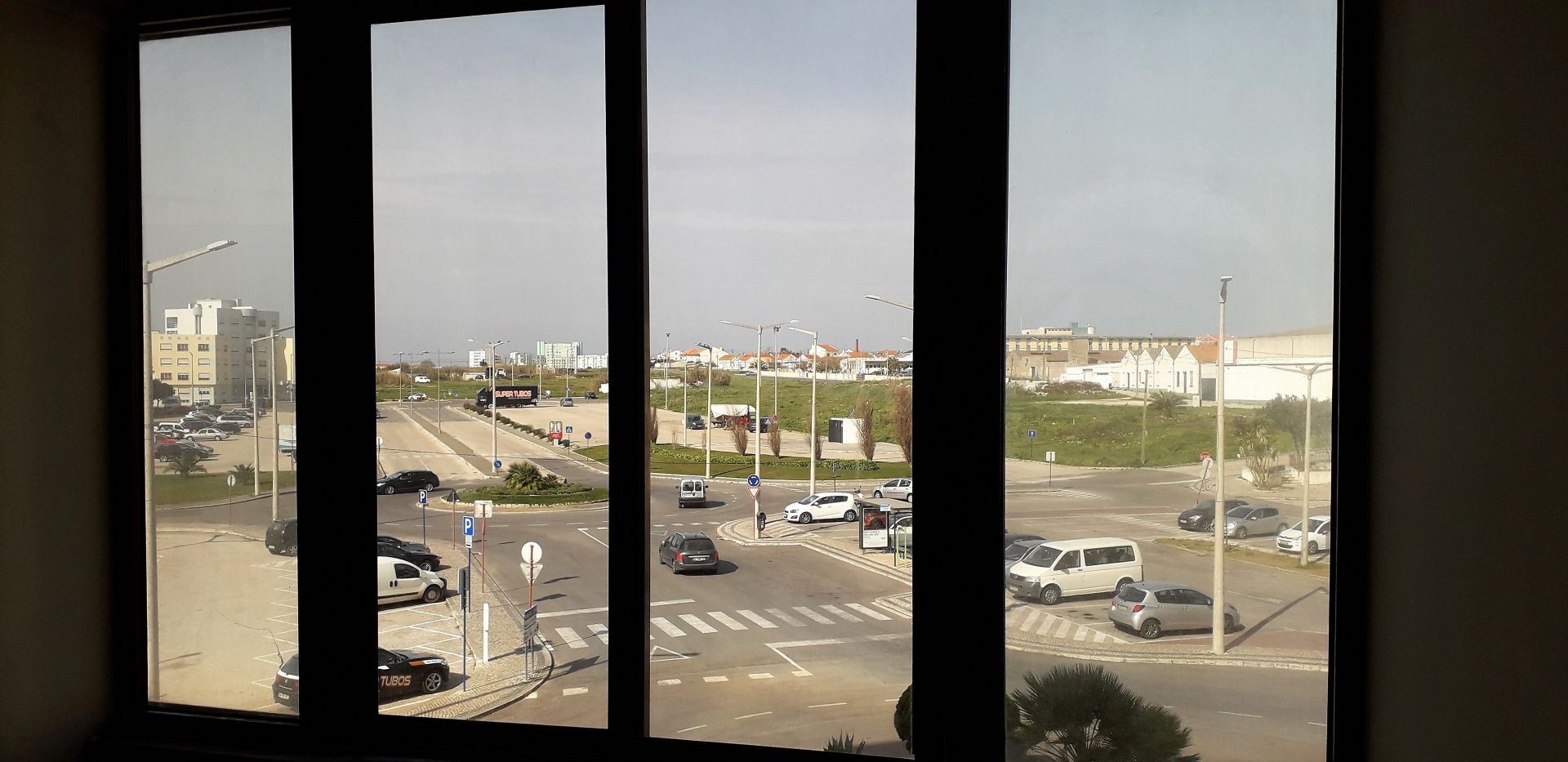 Peniche Office image 5