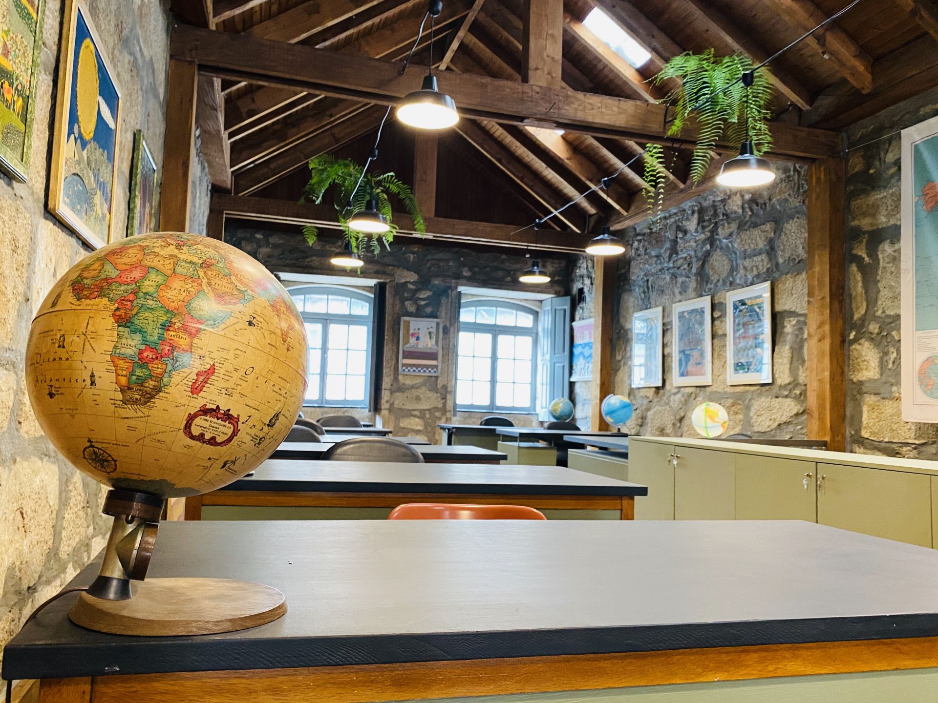 Almada Ponto - Cowork, Bistrô & Concept Store image 2