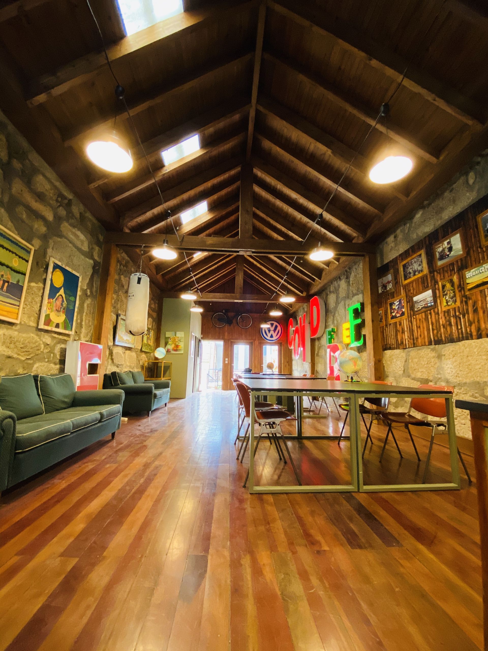 Almada Ponto - Cowork, Bistrô & Concept Store image 5