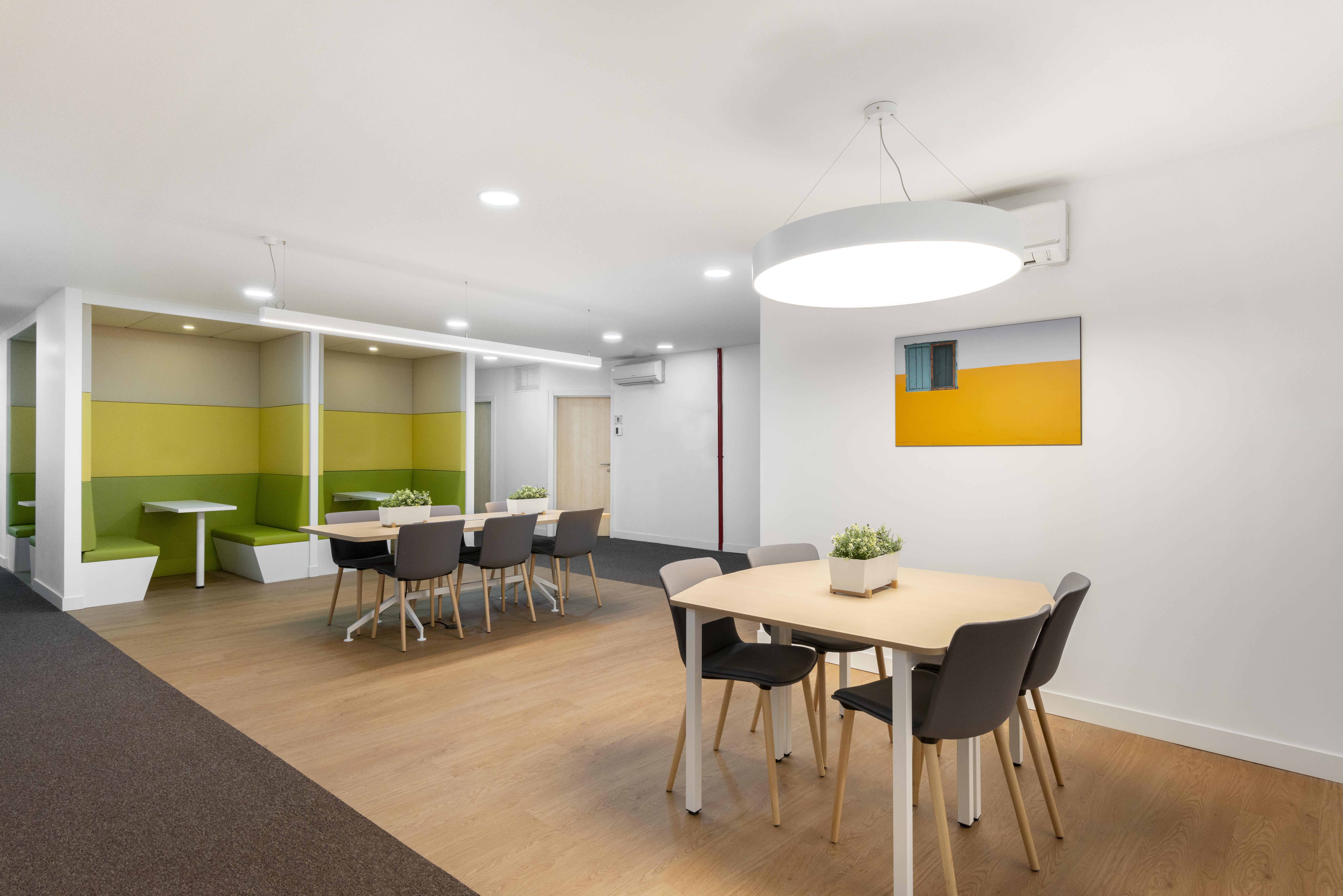 Regus - Porto Boavista image 5