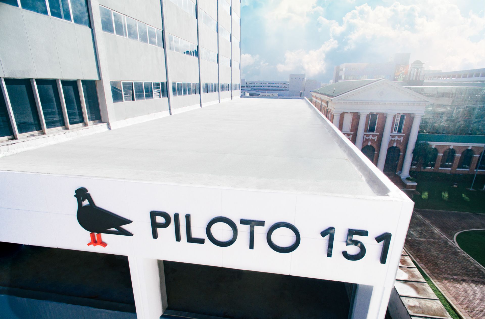 Piloto 151 Santurce Parada 18 image 2