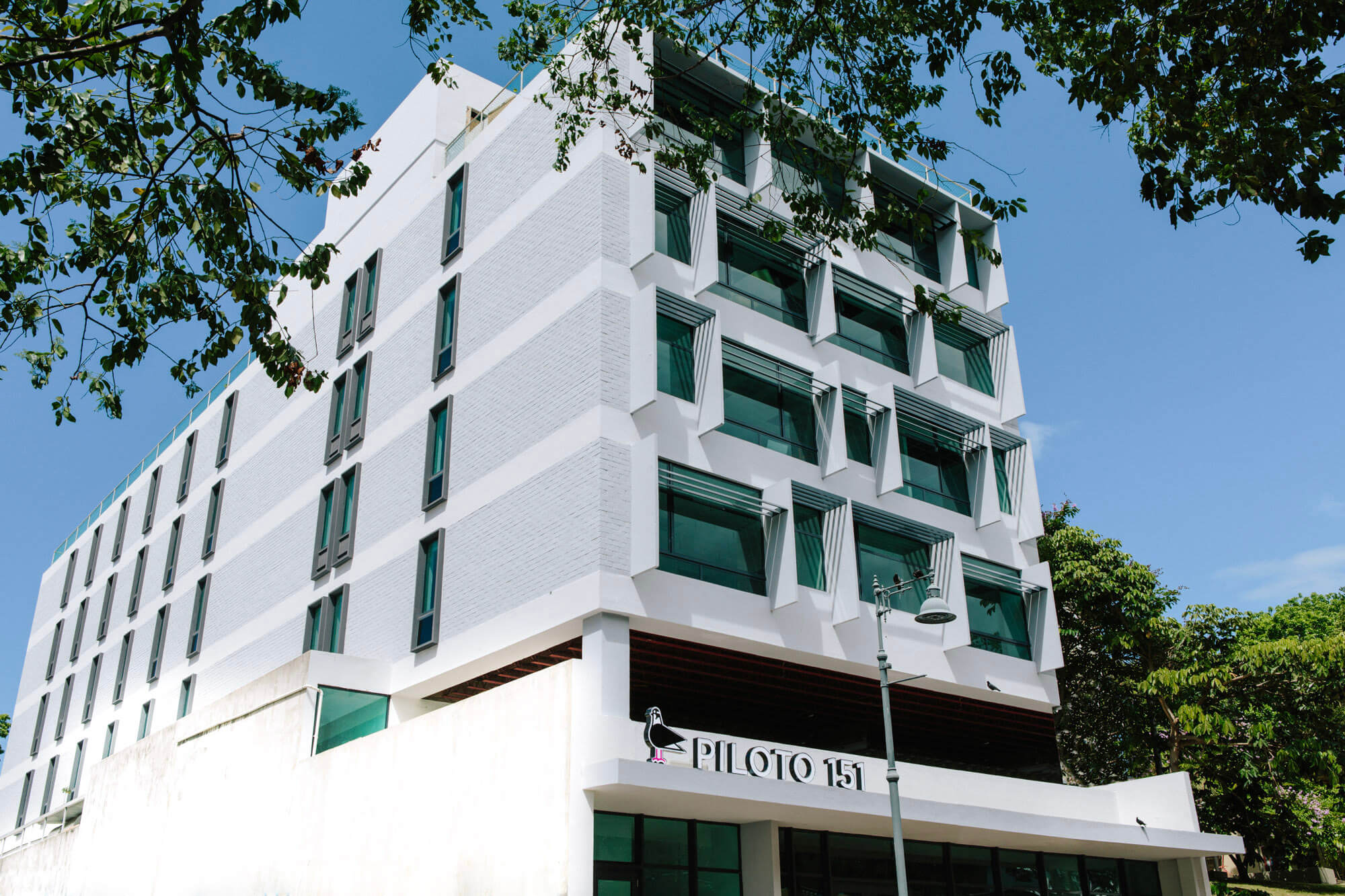 Piloto 151 Santurce Suites image 5