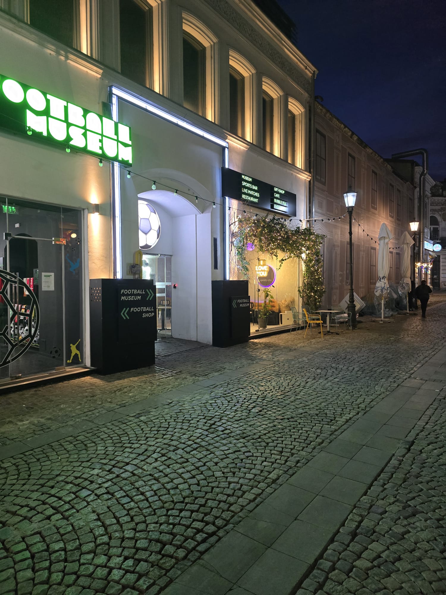 Blow N Whistle image 4