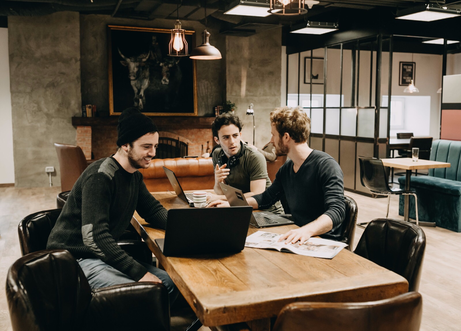 Commons Unirii image 5