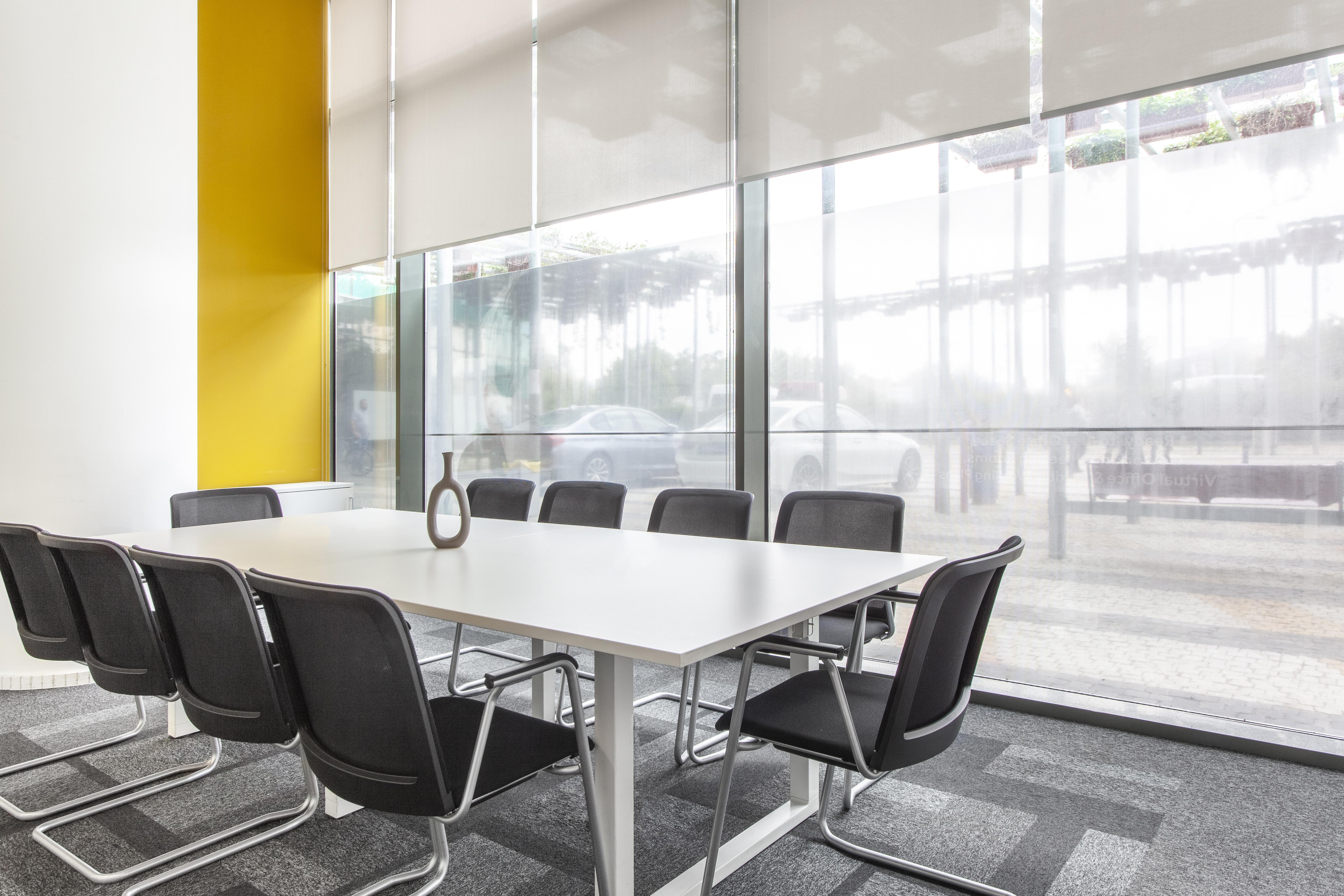 Regus - Bucharest, Green Gate image 4