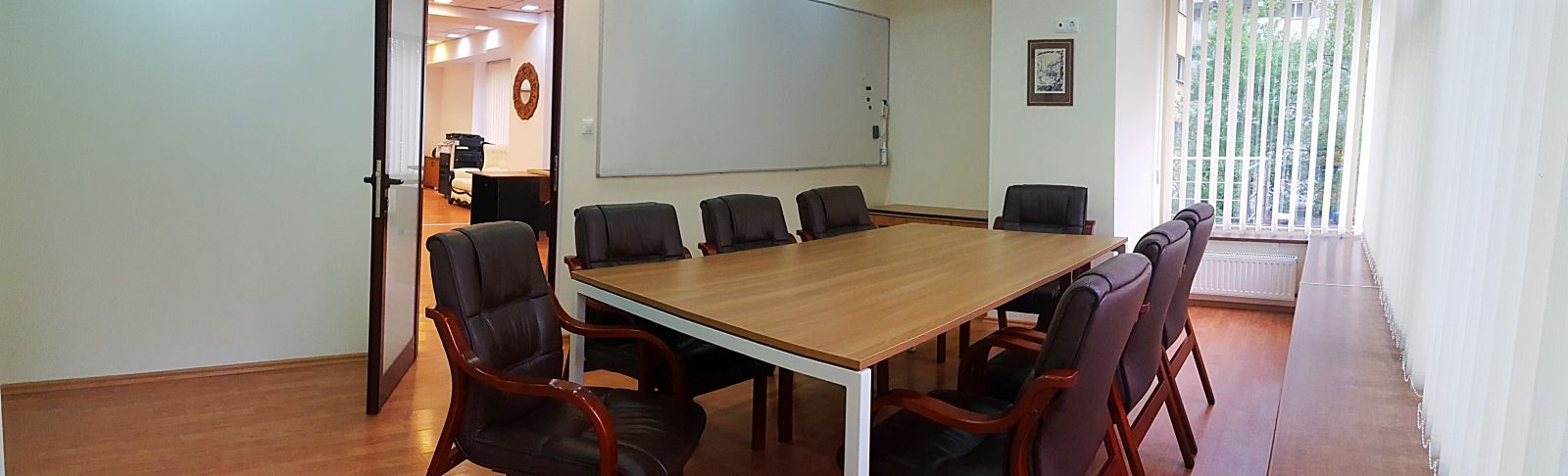 The office HUB image 4